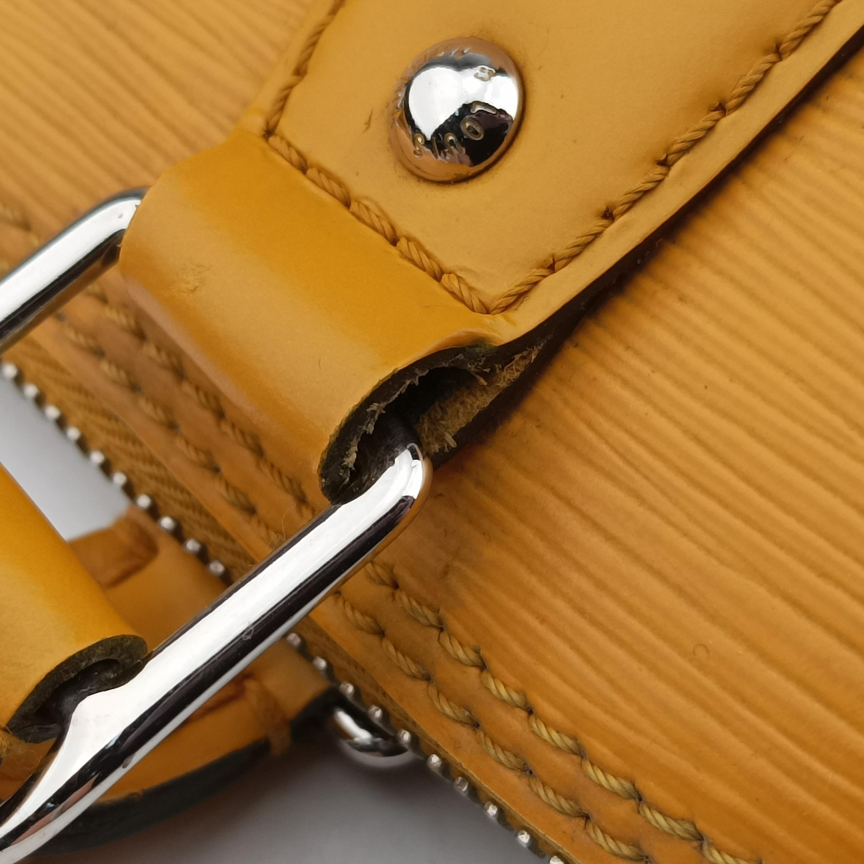 Pre-owned Louis Vuitton Alma PM MIMOSA Epi M40951 handbag | stylenewstar