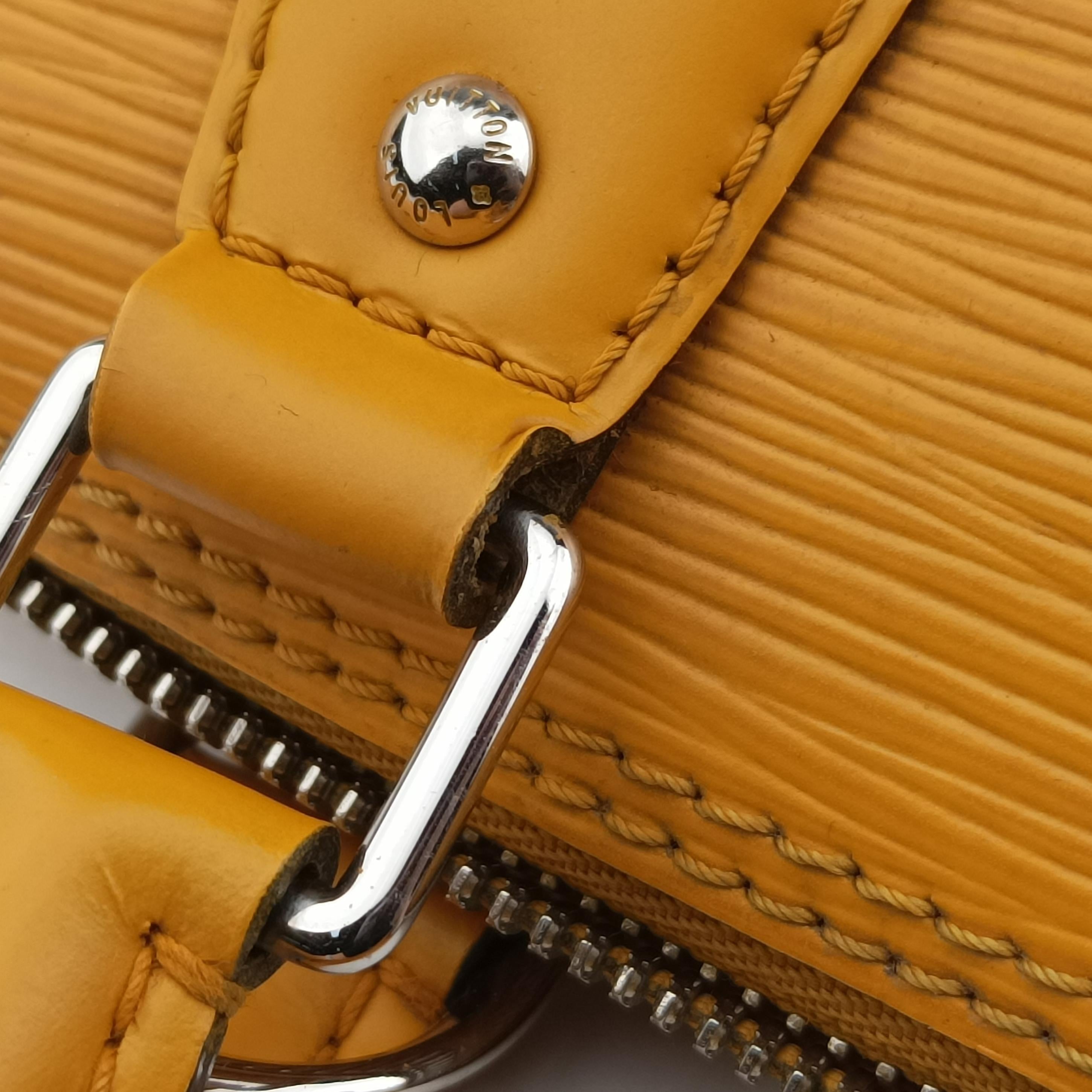 Pre-owned Louis Vuitton Alma PM MIMOSA Epi M40951 handbag | stylenewstar