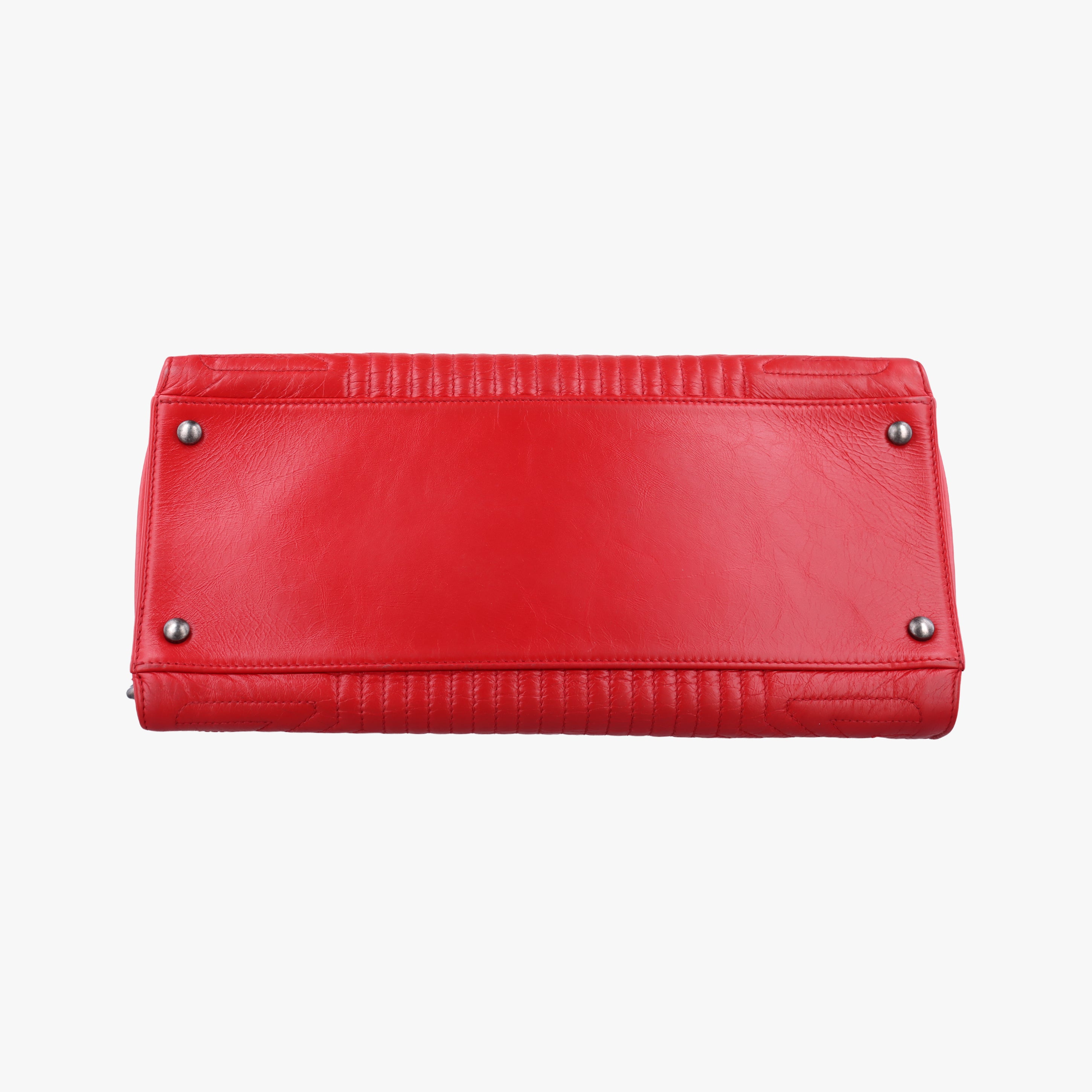 Vintage Chanel Korean Garden Red Leather A93161 shoulderbag | stylenewstar