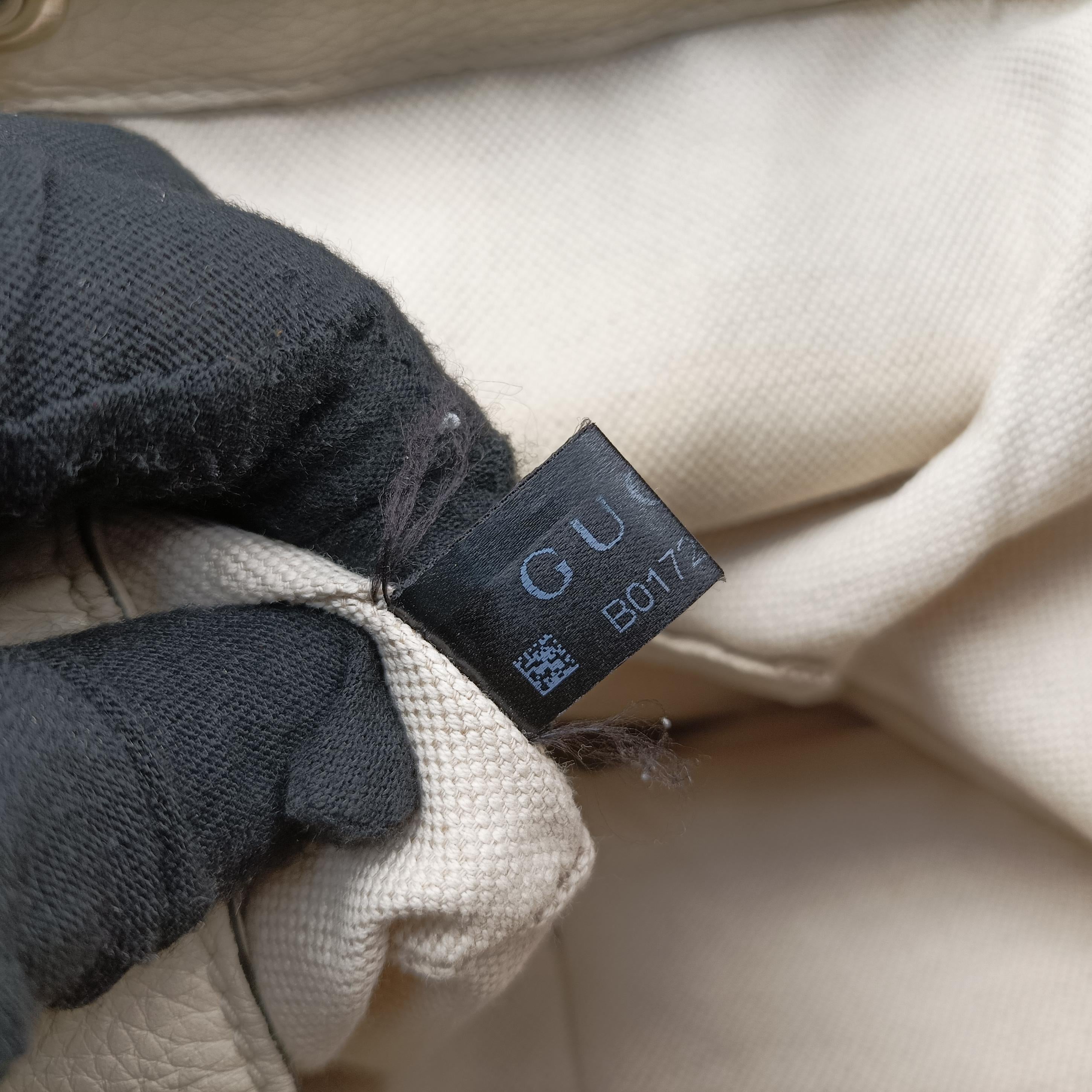 Pre-owned Gucci Bamboo fringe tassel White Leather 370833 backpack/rucksack | stylenewstar