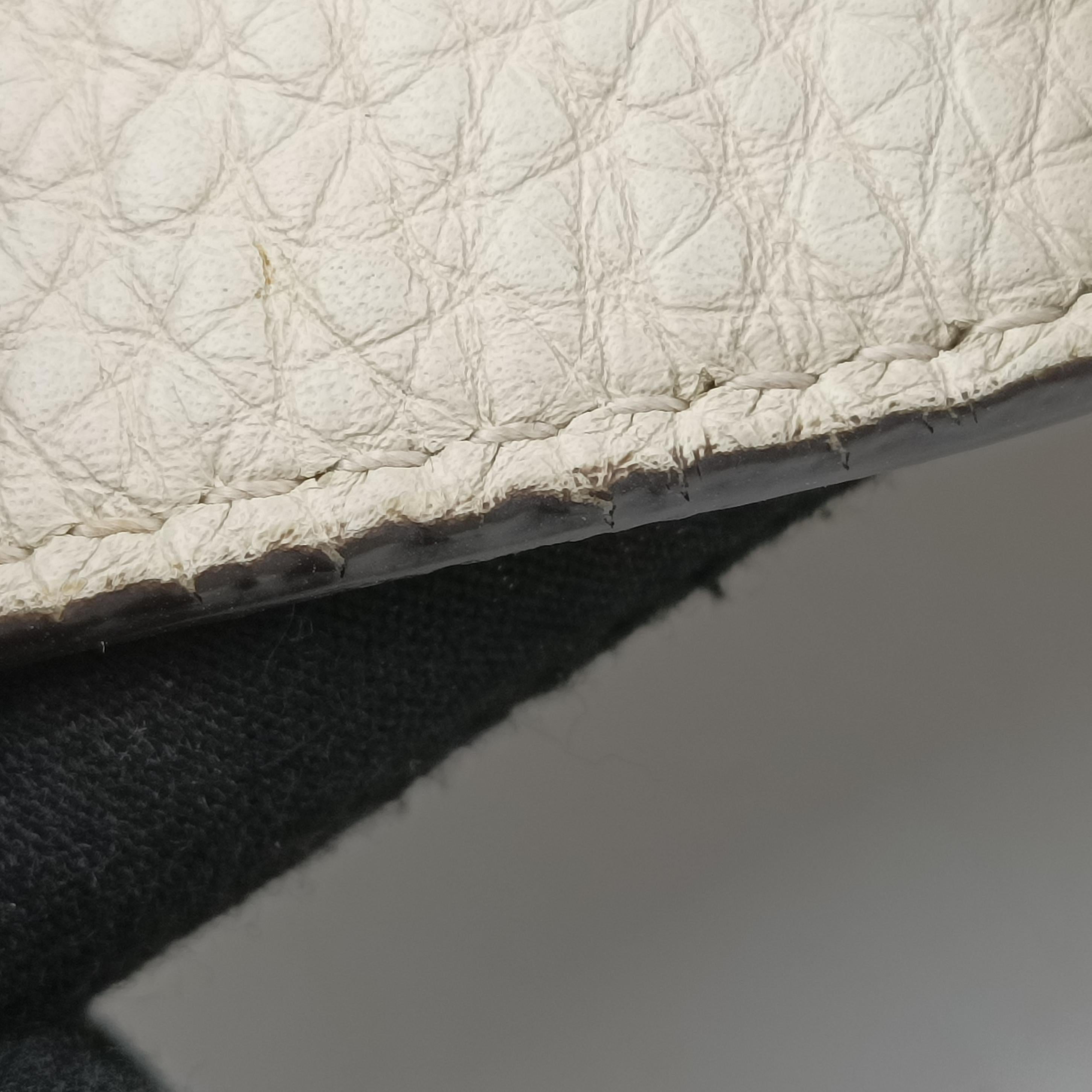 Pre-owned Gucci Bamboo fringe tassel White Leather 370833 backpack/rucksack | stylenewstar