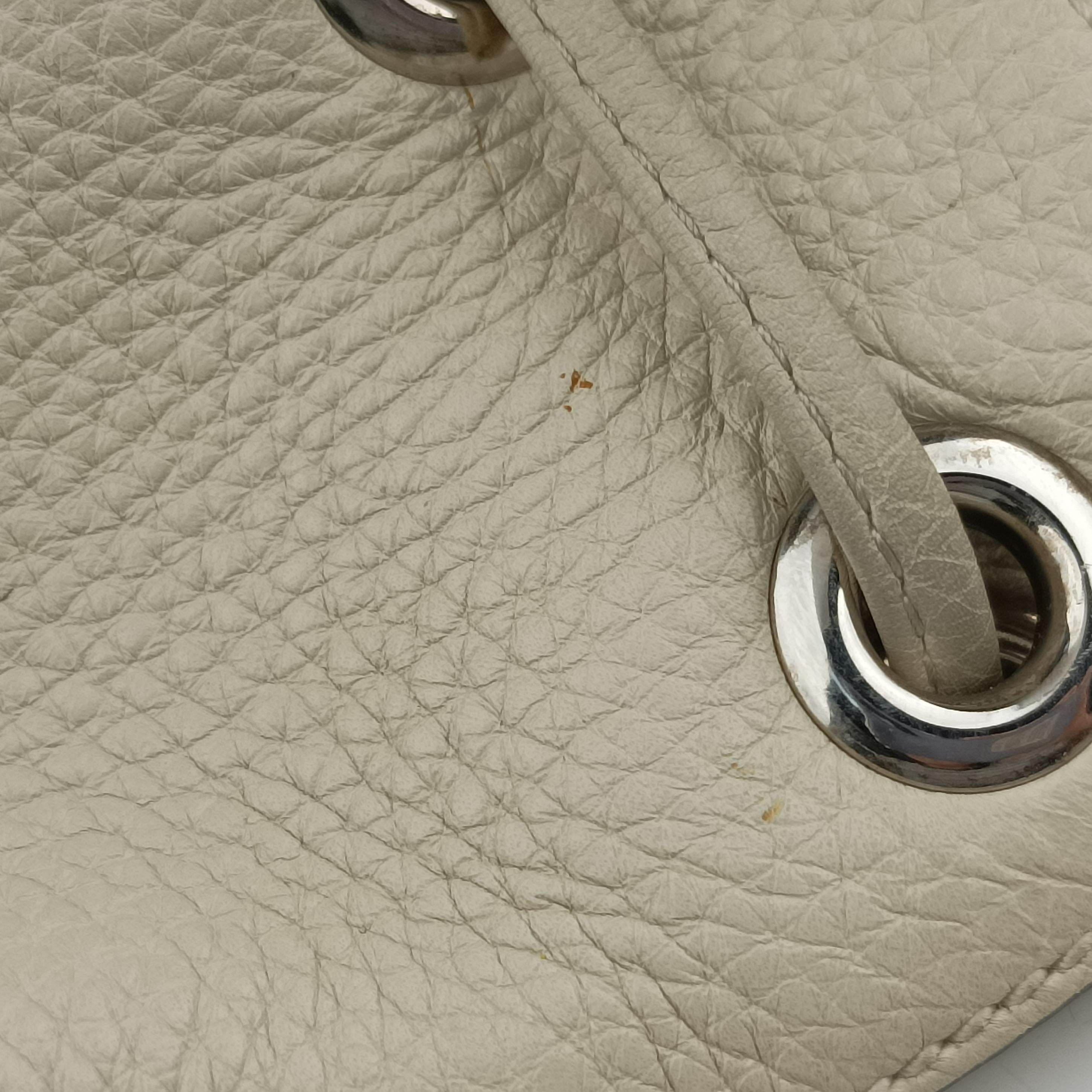 Pre-owned Gucci Bamboo fringe tassel White Leather 370833 backpack/rucksack | stylenewstar