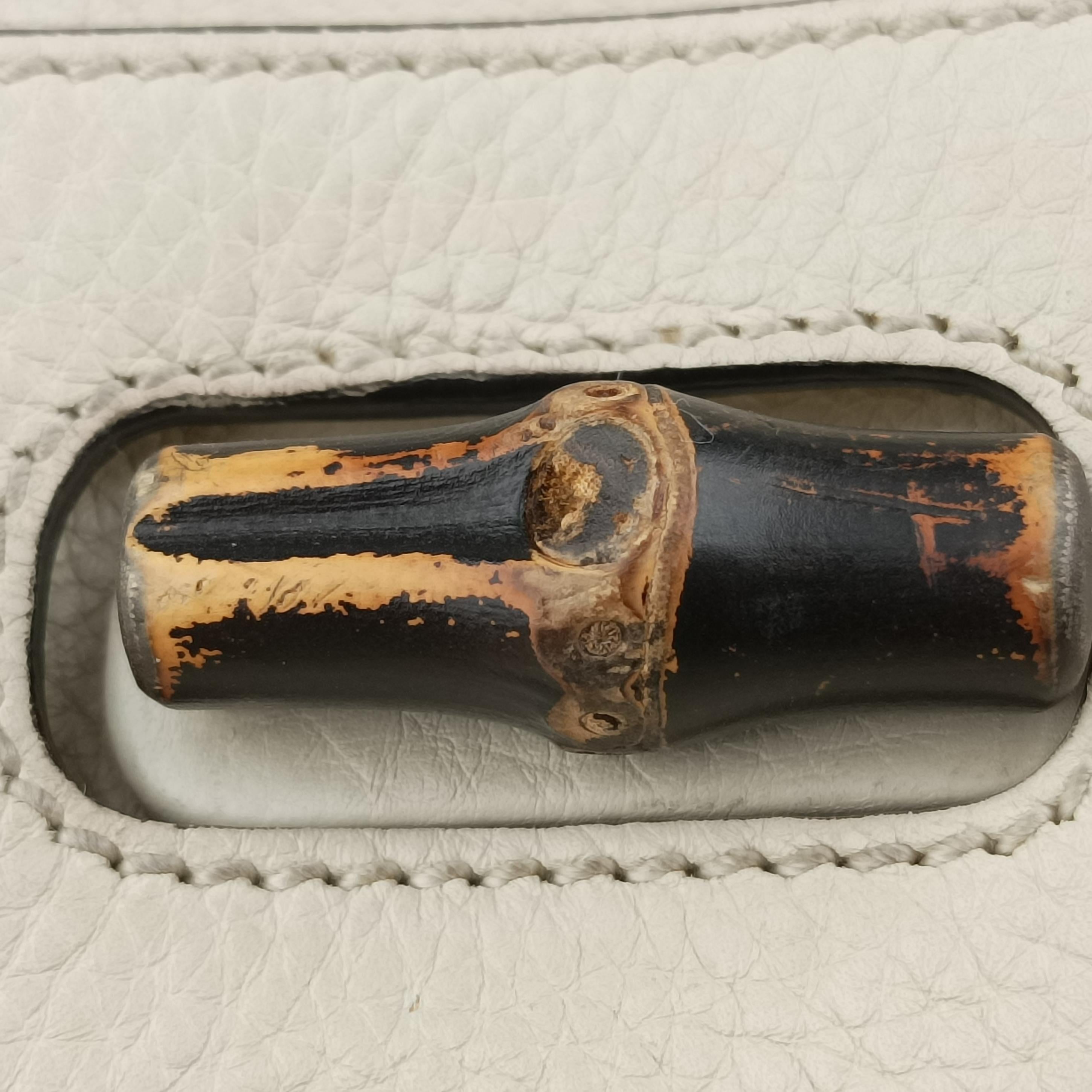 Pre-owned Gucci Bamboo fringe tassel White Leather 370833 backpack/rucksack | stylenewstar