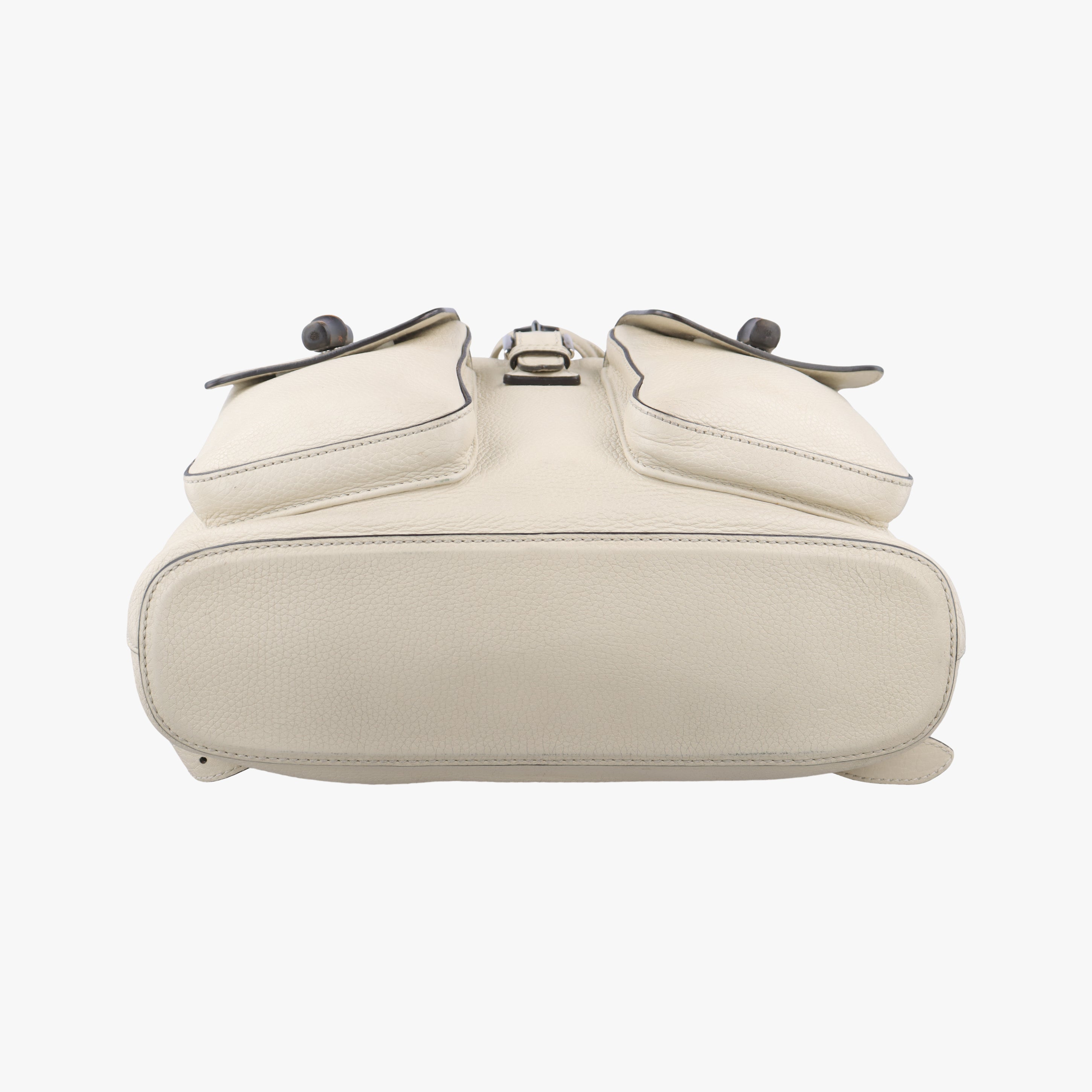 Pre-owned Gucci Bamboo fringe tassel White Leather 370833 backpack/rucksack | stylenewstar