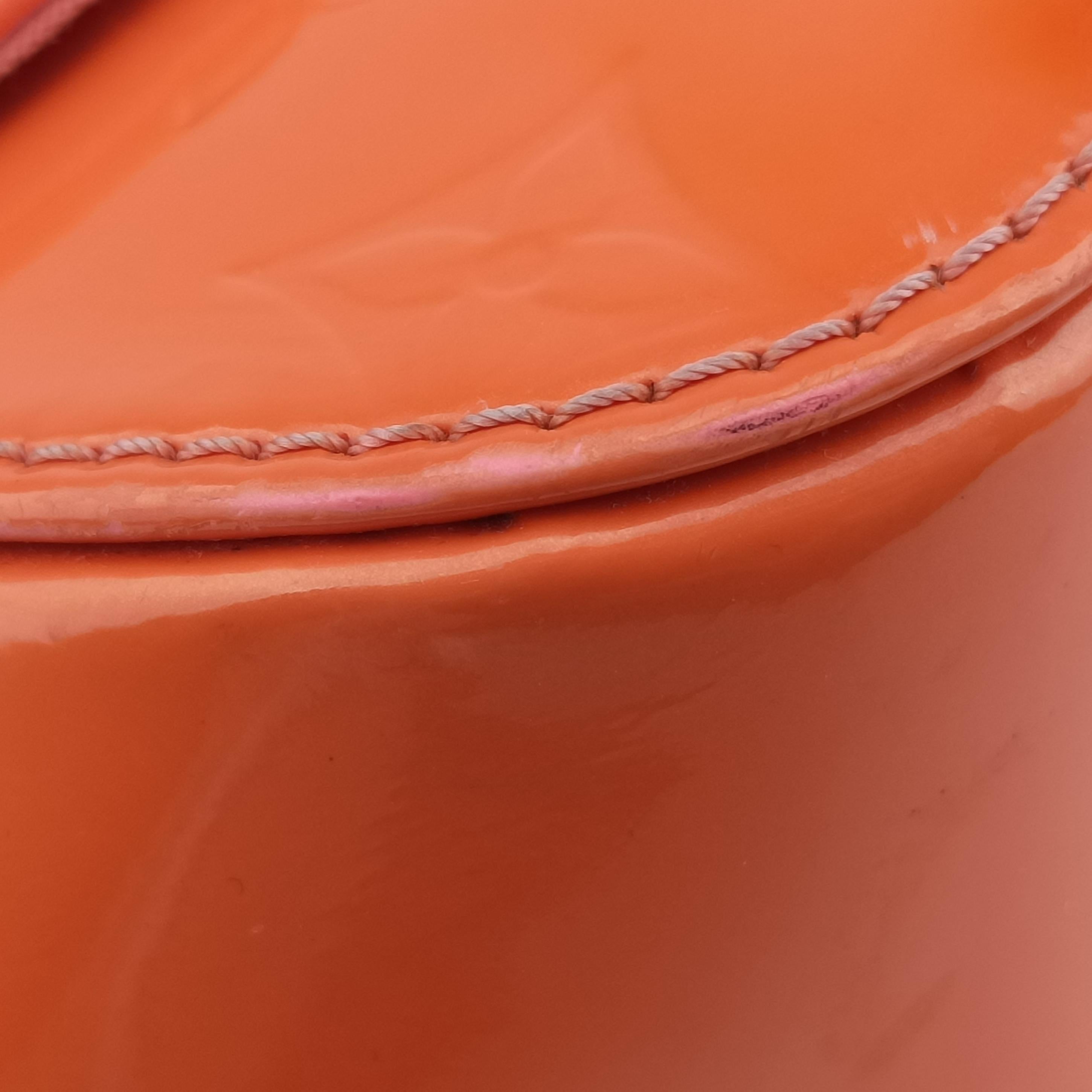 Pre-owned Louis Vuitton PASADENA poppy petal Vernis M90949 shoulderbag | stylenewstar