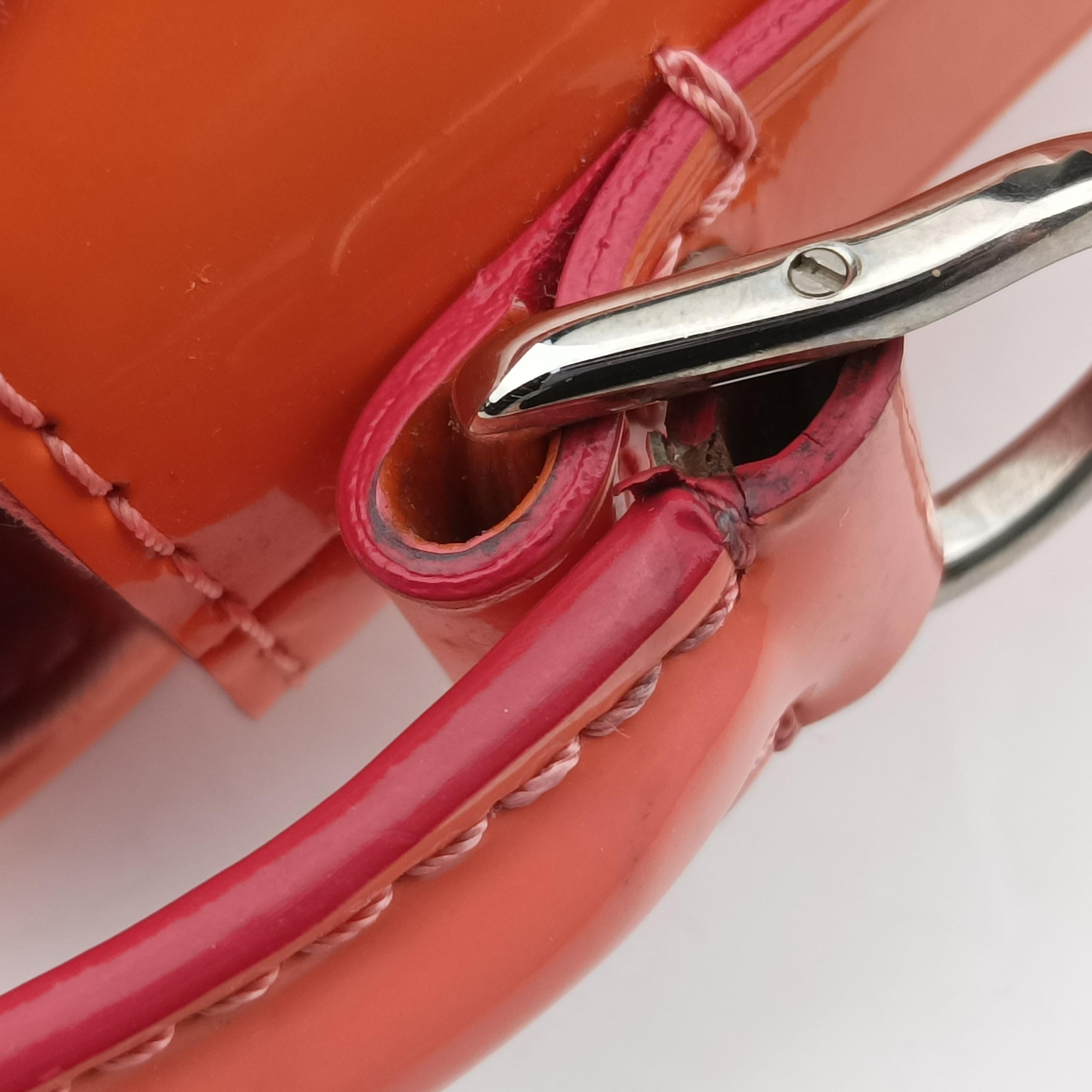 Pre-owned Louis Vuitton PASADENA poppy petal Vernis M90949 shoulderbag | stylenewstar