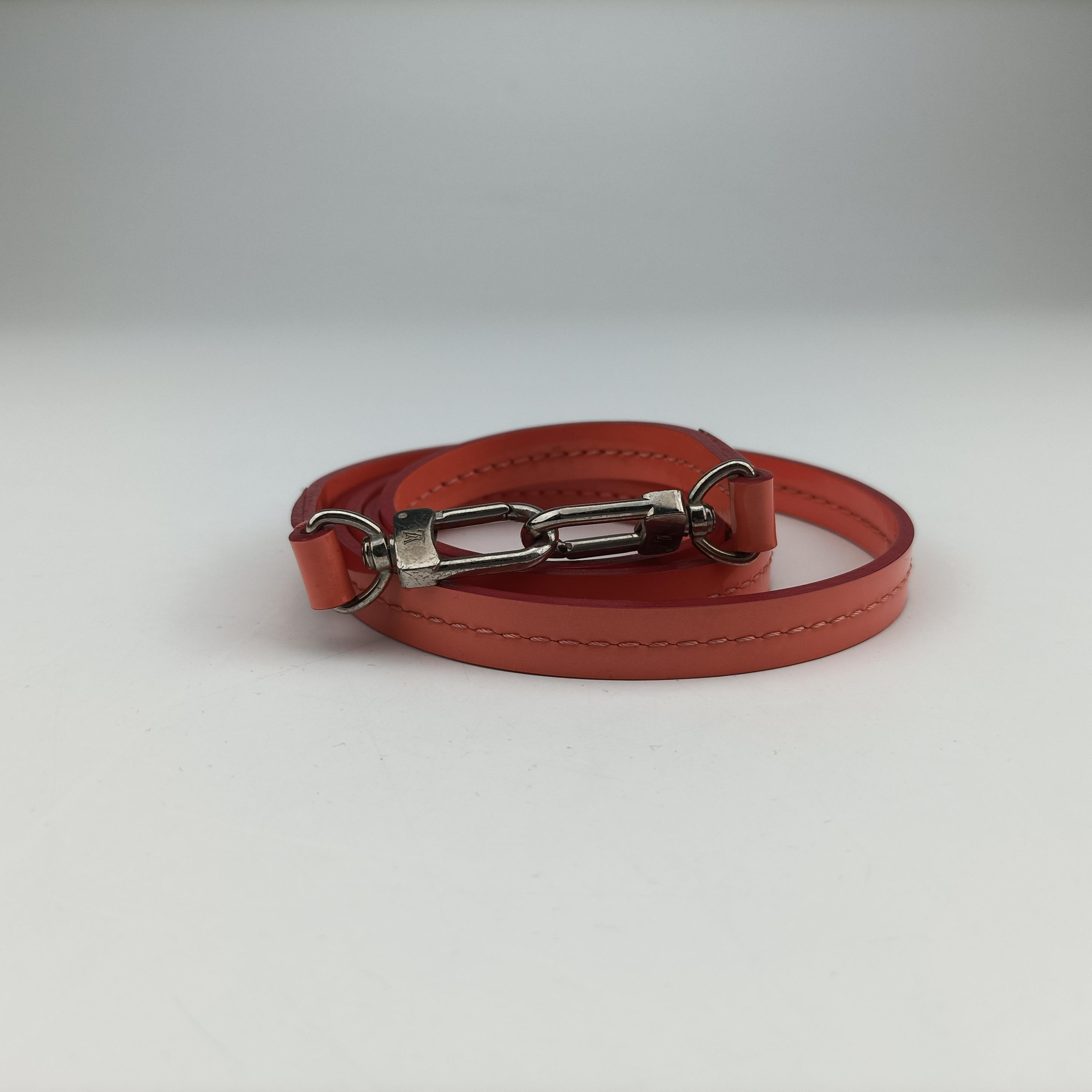 Pre-owned Louis Vuitton PASADENA poppy petal Vernis M90949 shoulderbag | stylenewstar