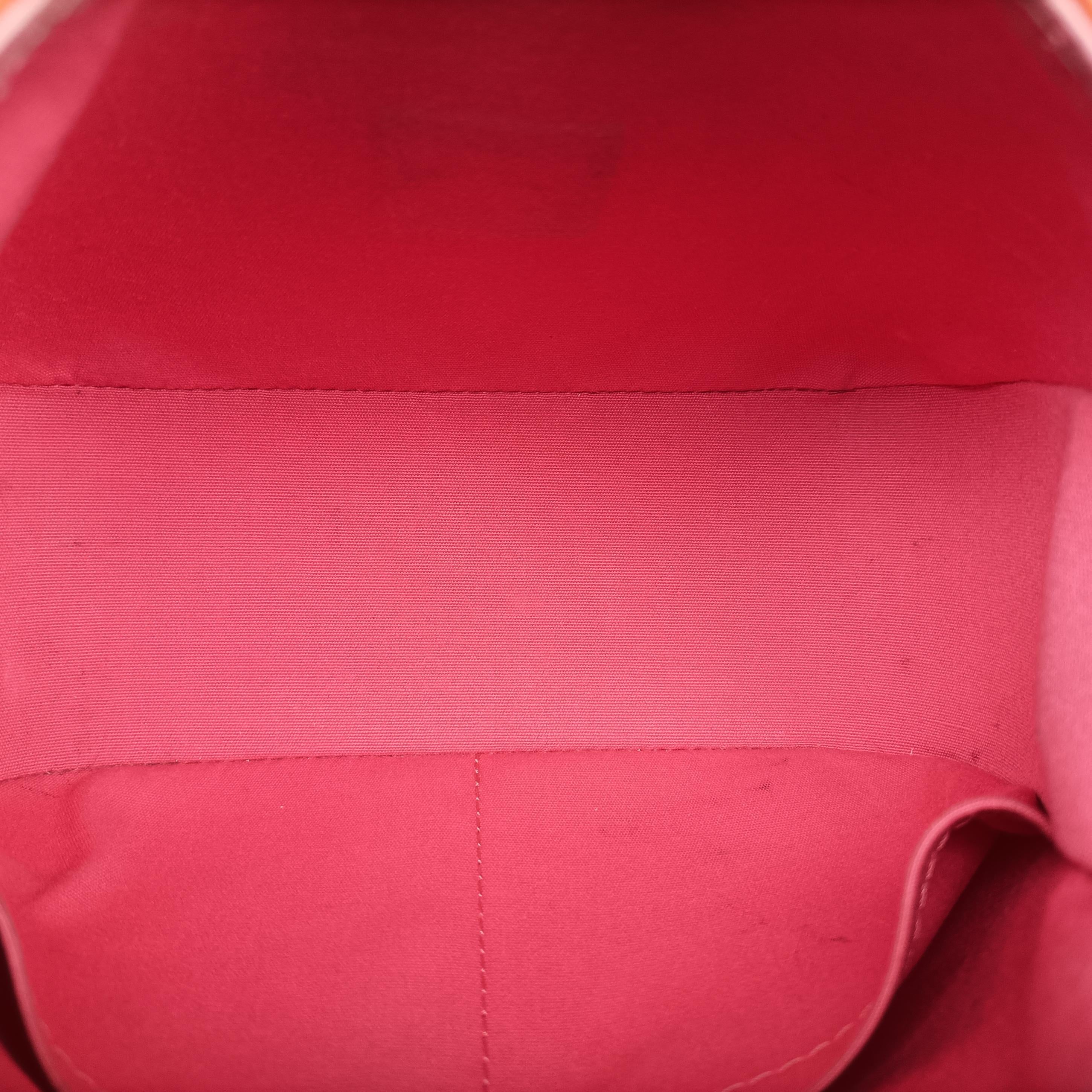 Pre-owned Louis Vuitton PASADENA poppy petal Vernis M90949 shoulderbag | stylenewstar