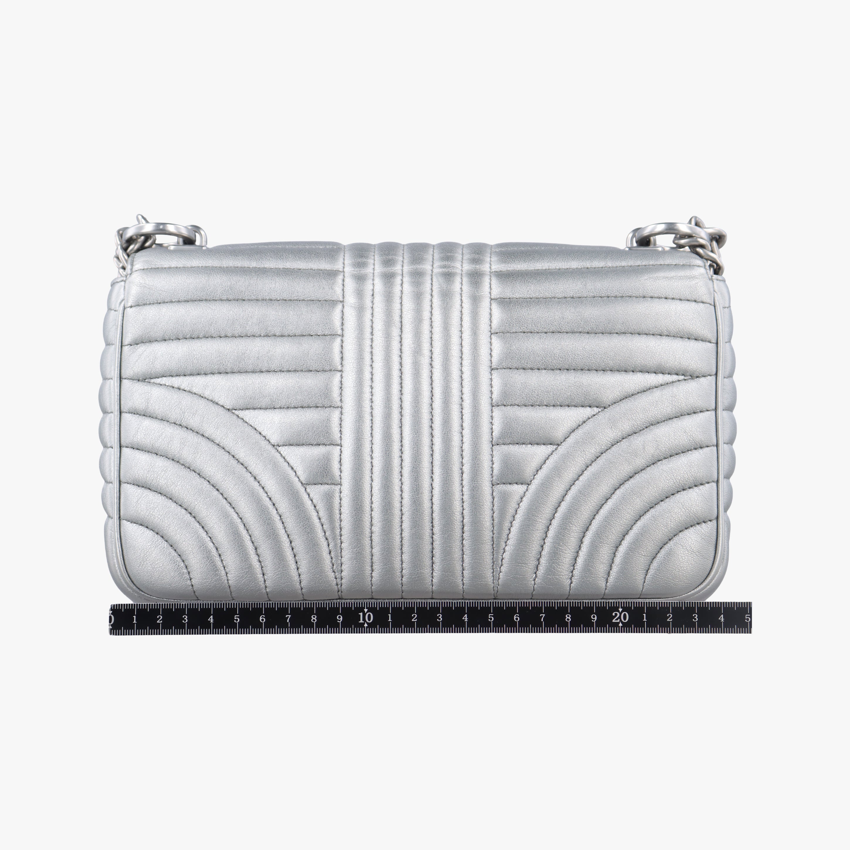 Pre-owned Prada Diagramme Silver Leather 1BD108 shoulderbag | stylenewstar