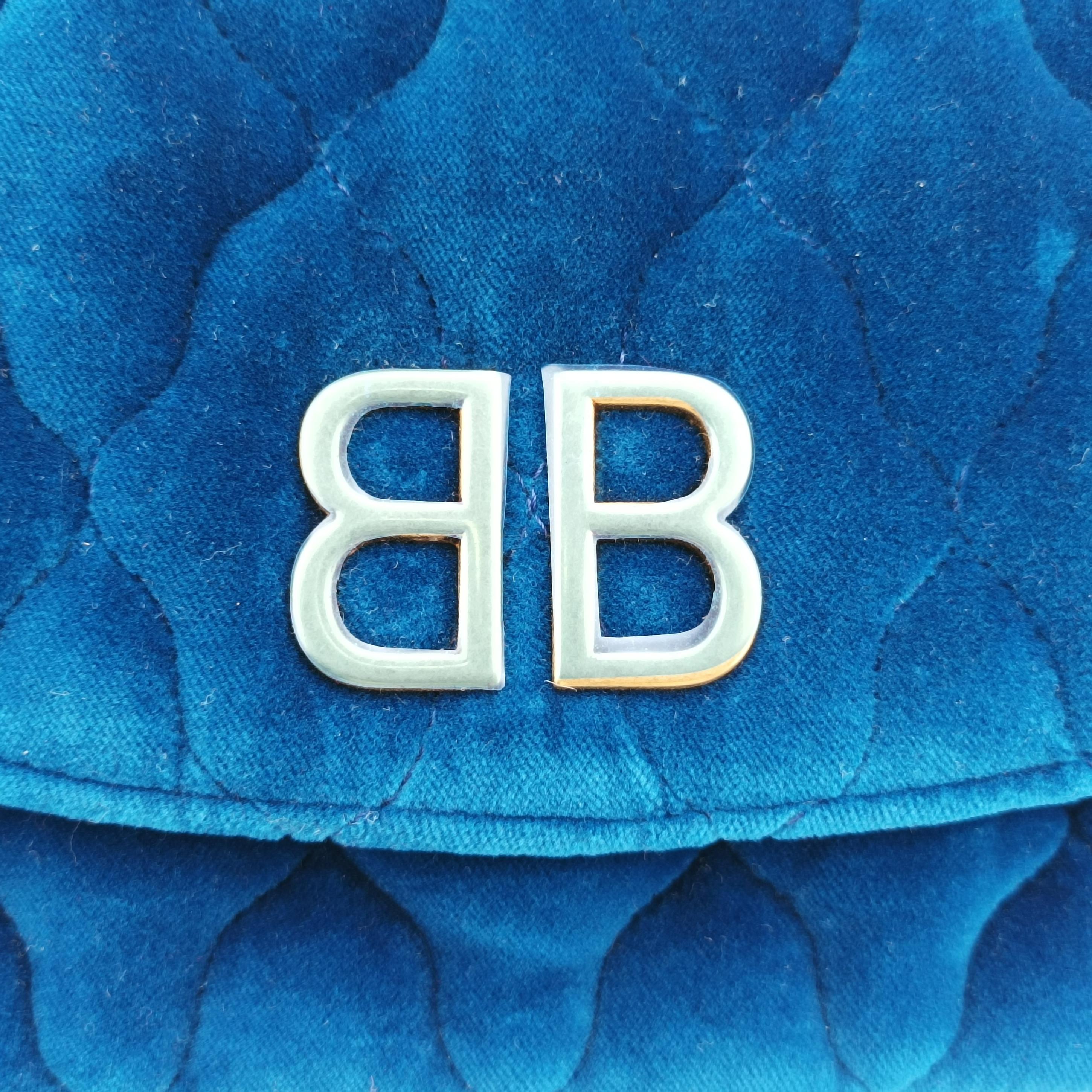 Pre-owned Balenciaga BB logo Navy Velour  shoulderbag | stylenewstar