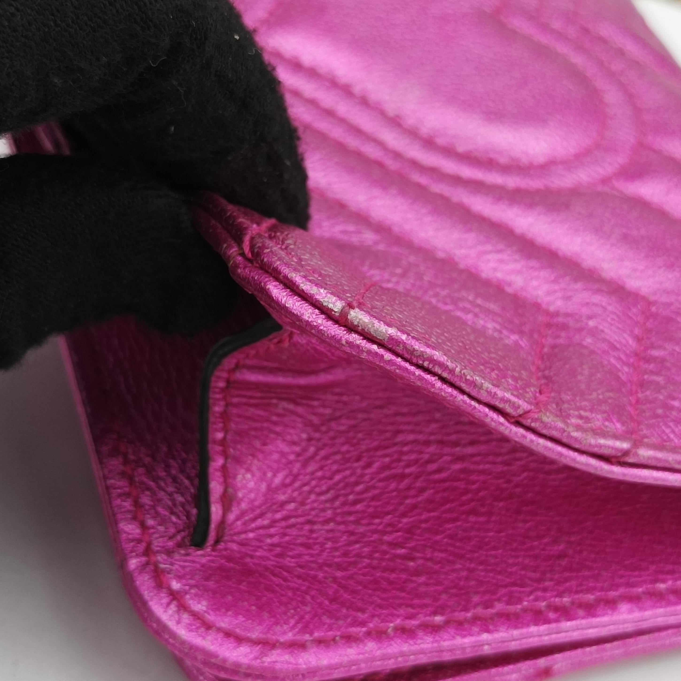 Pre-owned Gucci Pochette Heart crystal GG Marmont Pink Leather 549880 shoulderbag | stylenewstar