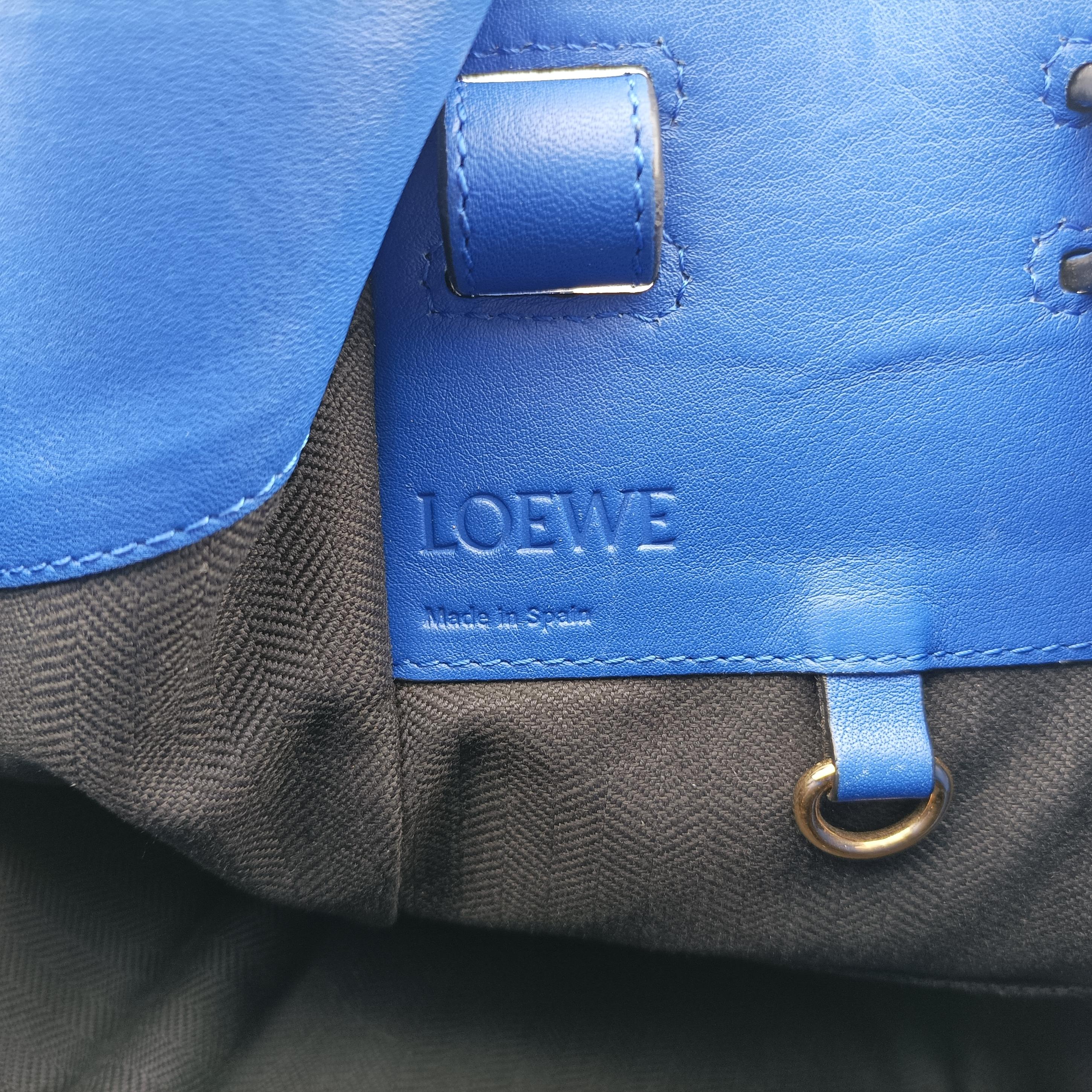 Pre-owned Loewe Hammock Blue Leather  shoulderbag | stylenewstar