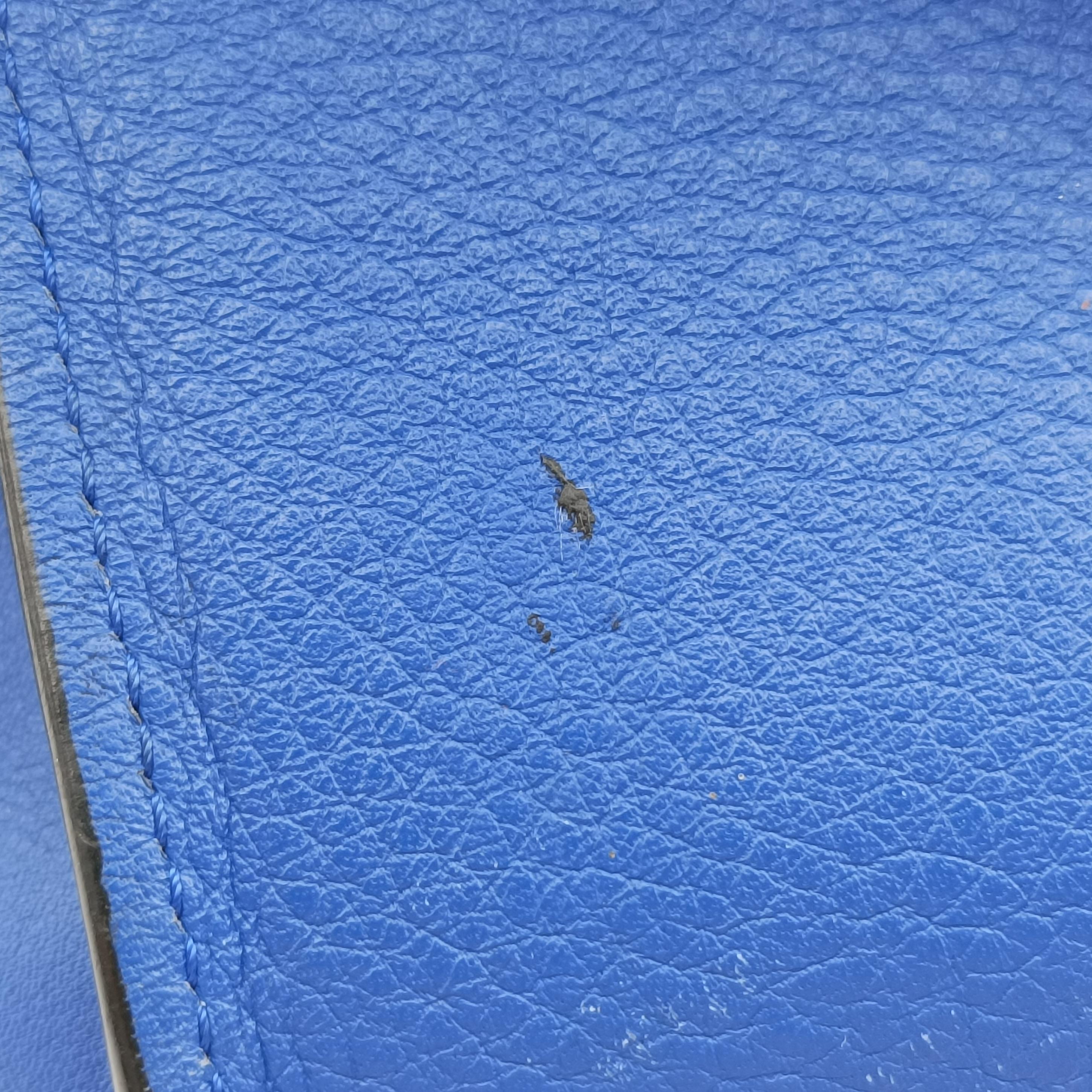 Pre-owned Loewe Hammock Blue Leather  shoulderbag | stylenewstar