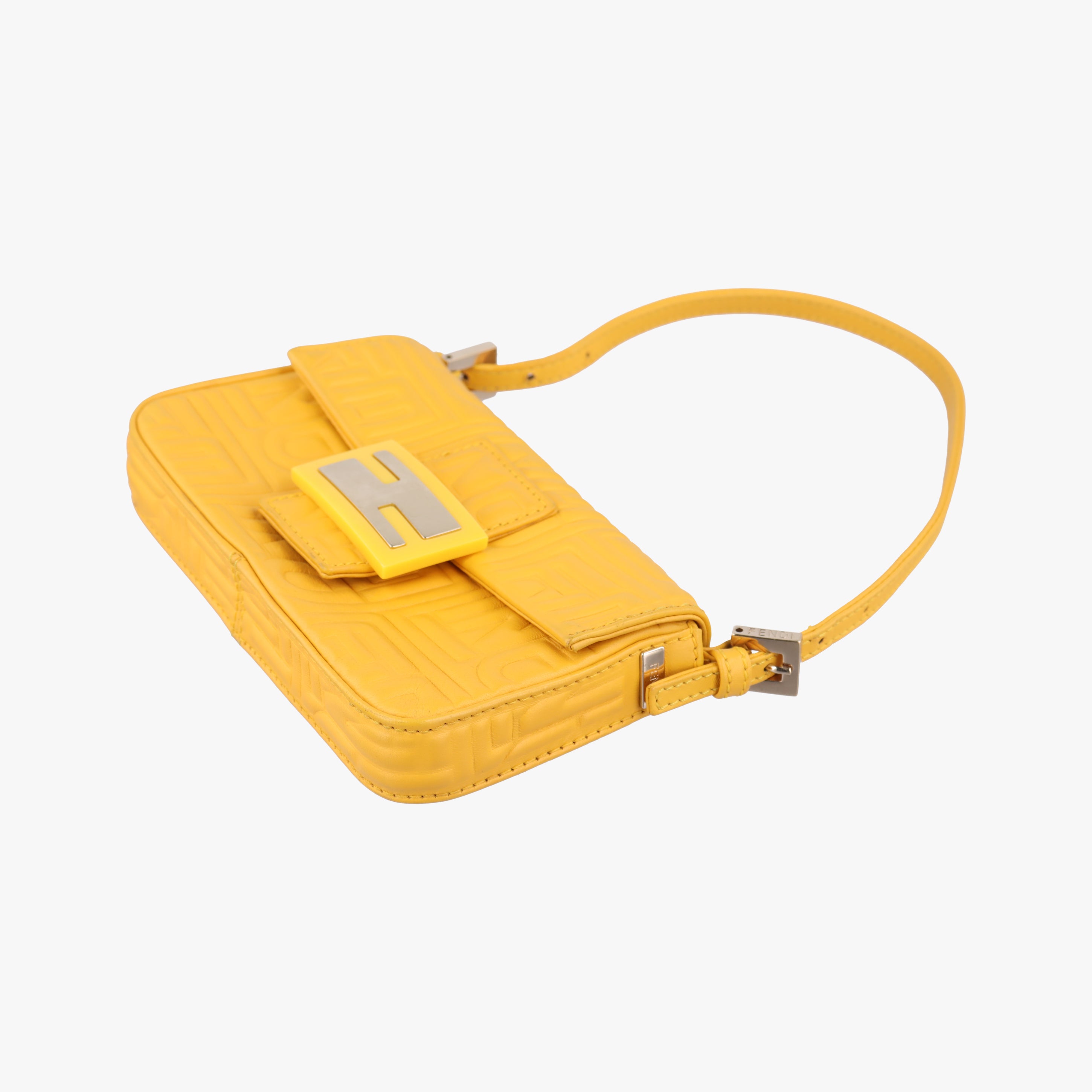 Pre-owned Fendi Mamma Baguette Yellow Leather 8BK060 shoulderbag | stylenewstar