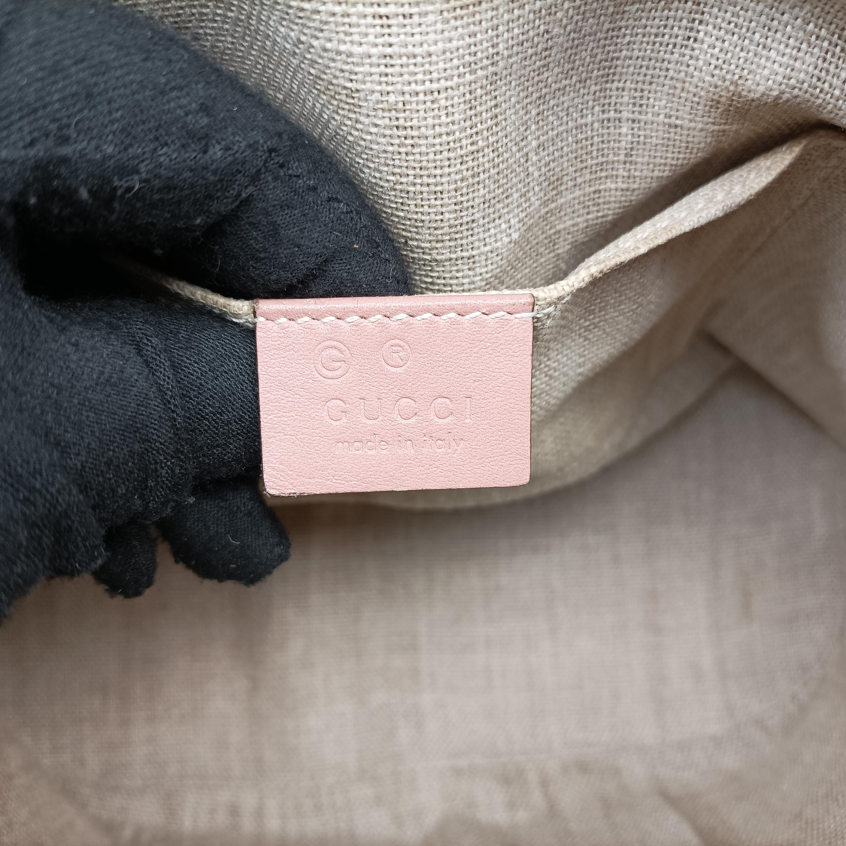 Vintage Gucci Microguccissima Pink Leather 449654 shoulderbag | stylenewstar
