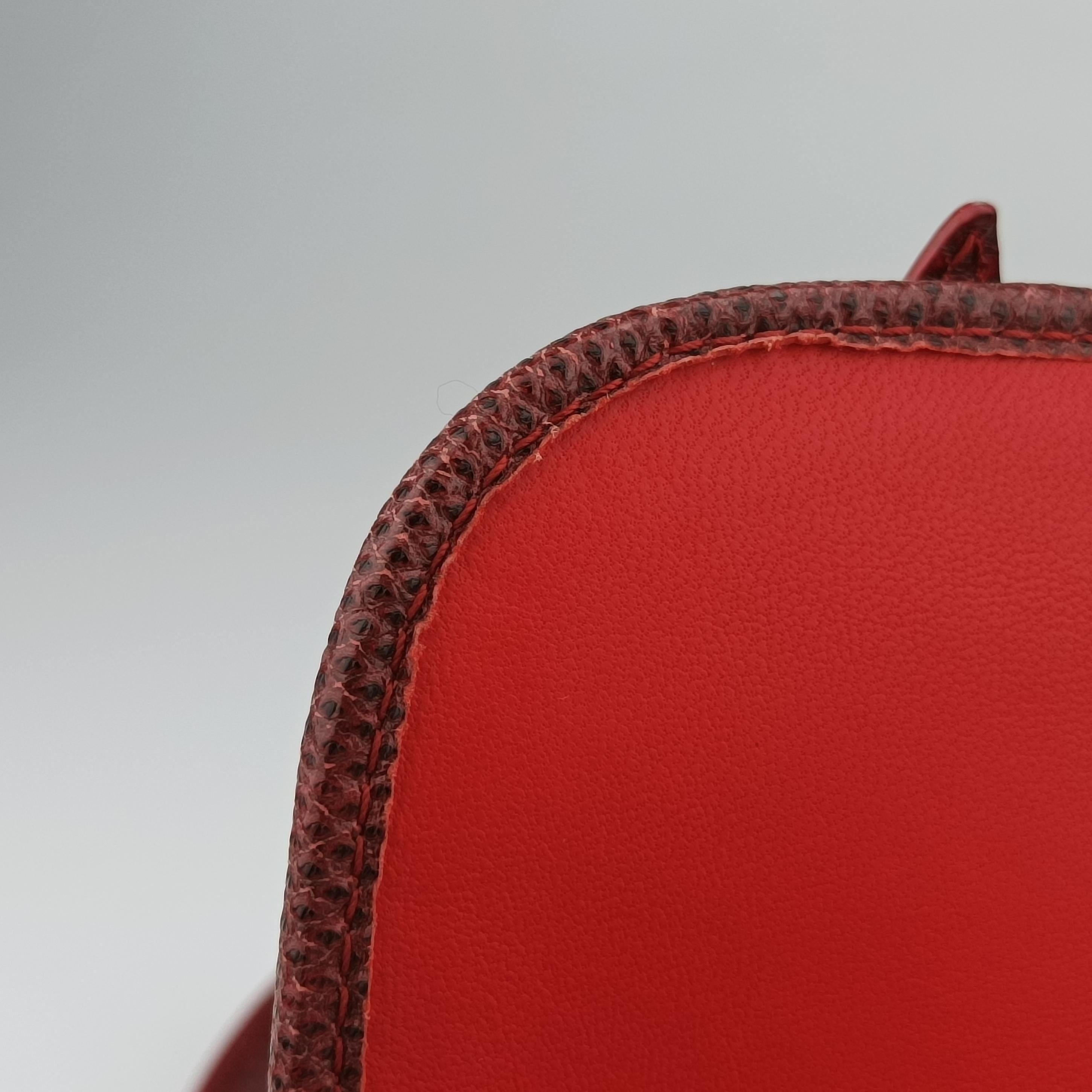 Pre-owned Bottega Veneta Intrecciato Red lambskin  shoulderbag | stylenewstar