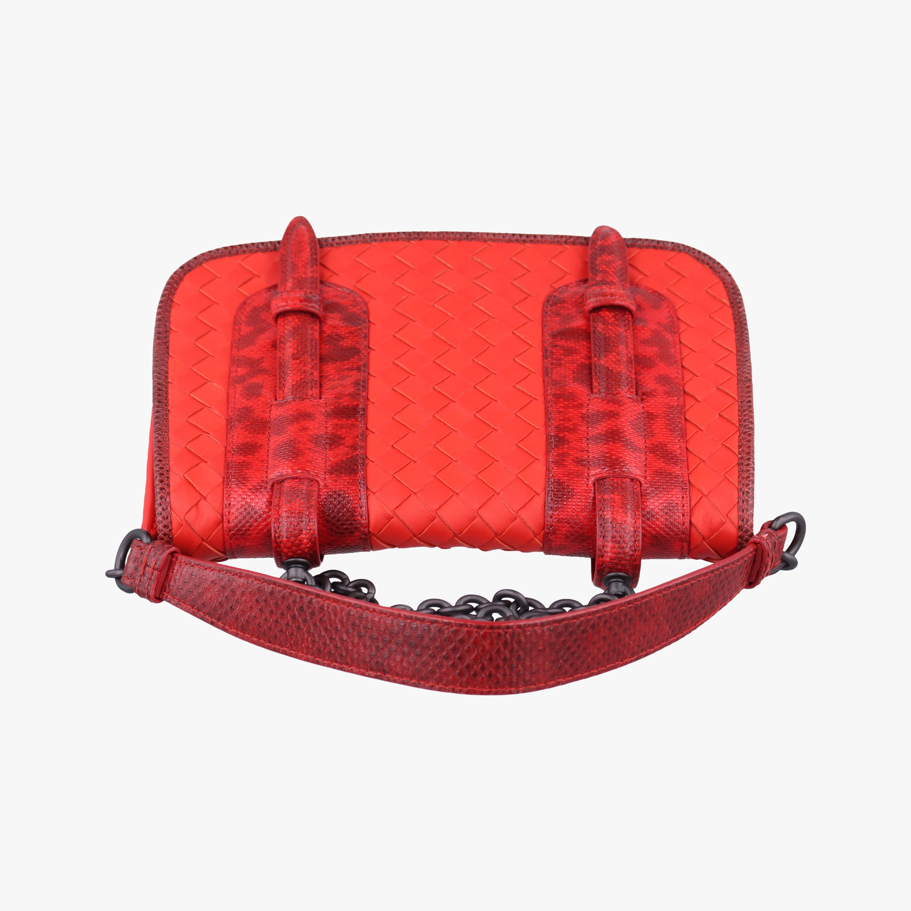 Pre-owned Bottega Veneta Intrecciato Red lambskin  shoulderbag | stylenewstar
