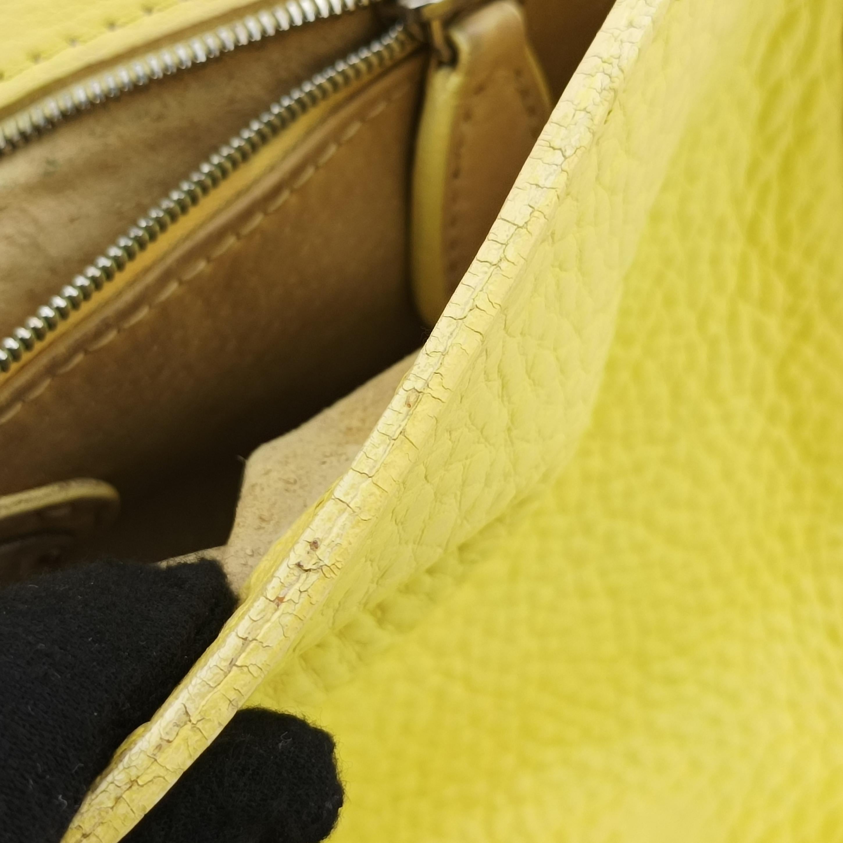 Pre-owned Fendi BAGUETTE Yellow Leather  shoulderbag | stylenewstar