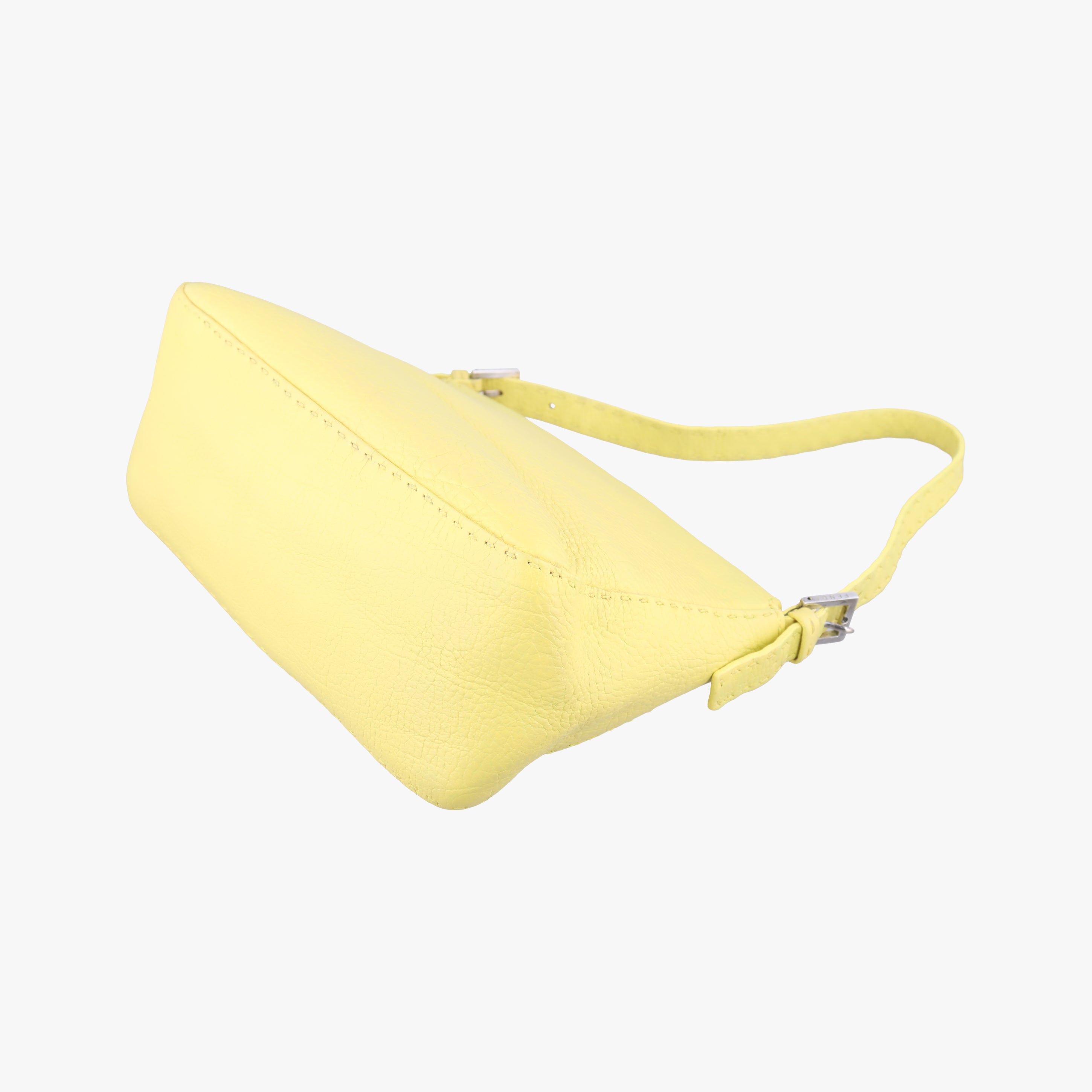 Pre-owned Fendi BAGUETTE Yellow Leather  shoulderbag | stylenewstar
