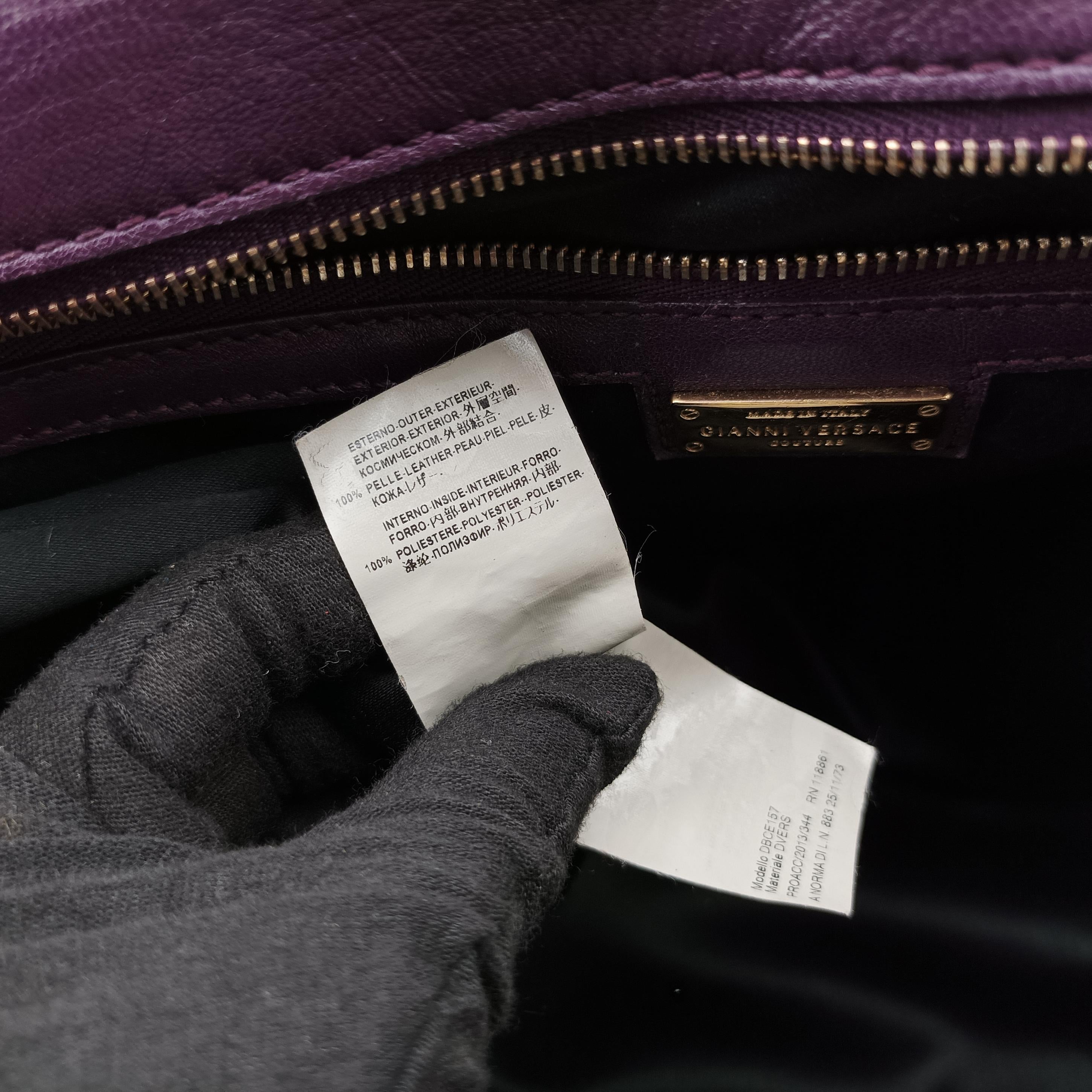 Pre-owned VERSACE COUTURE Purple patent  shoulderbag | stylenewstar