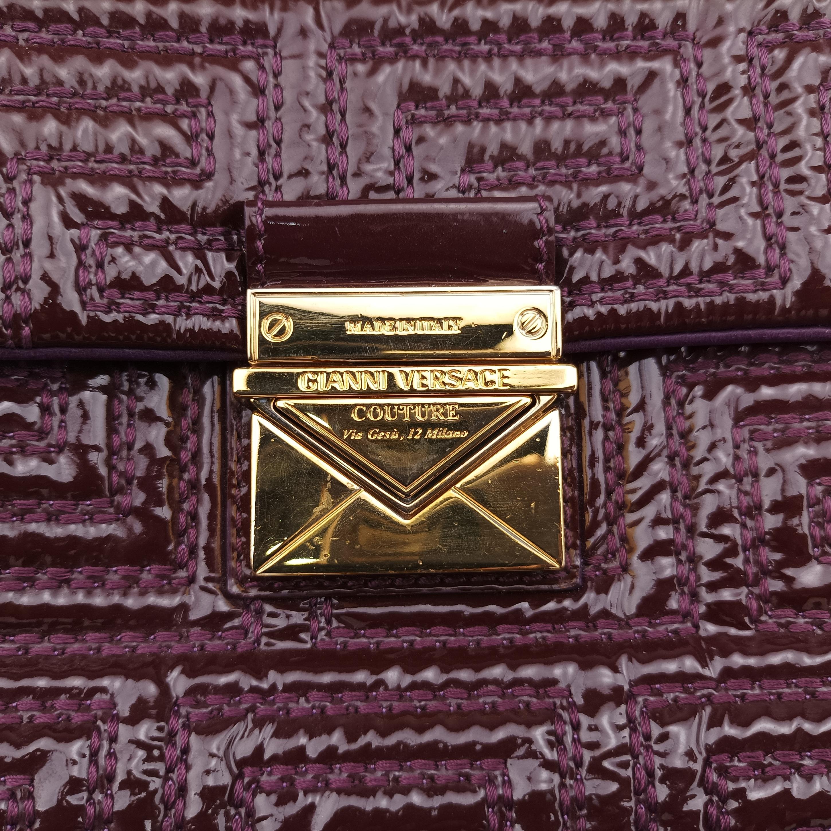 Pre-owned VERSACE COUTURE Purple patent  shoulderbag | stylenewstar