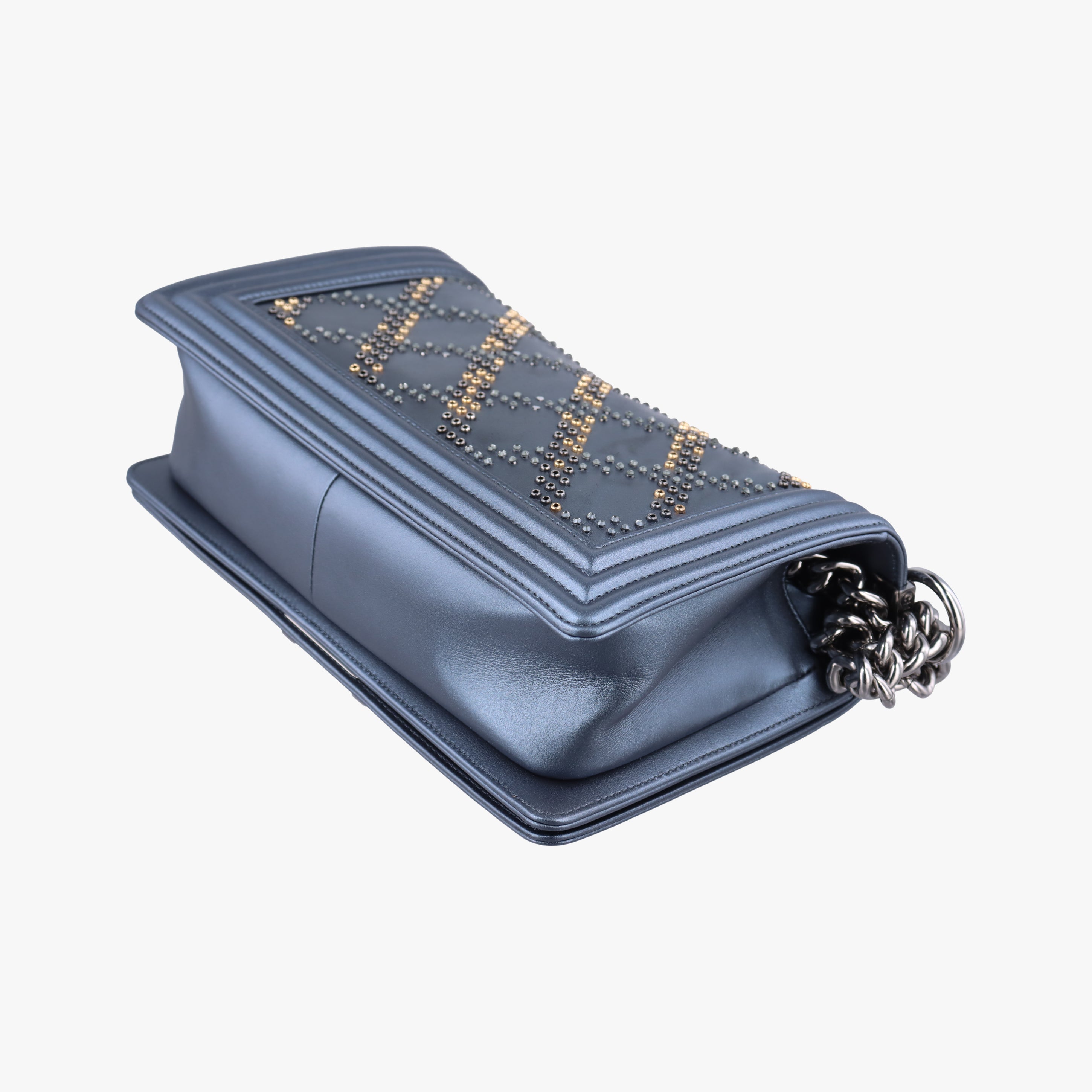Secondhand Chanel BOY CHANEL Blue leather A67086 shoulderbag | stylenewstar