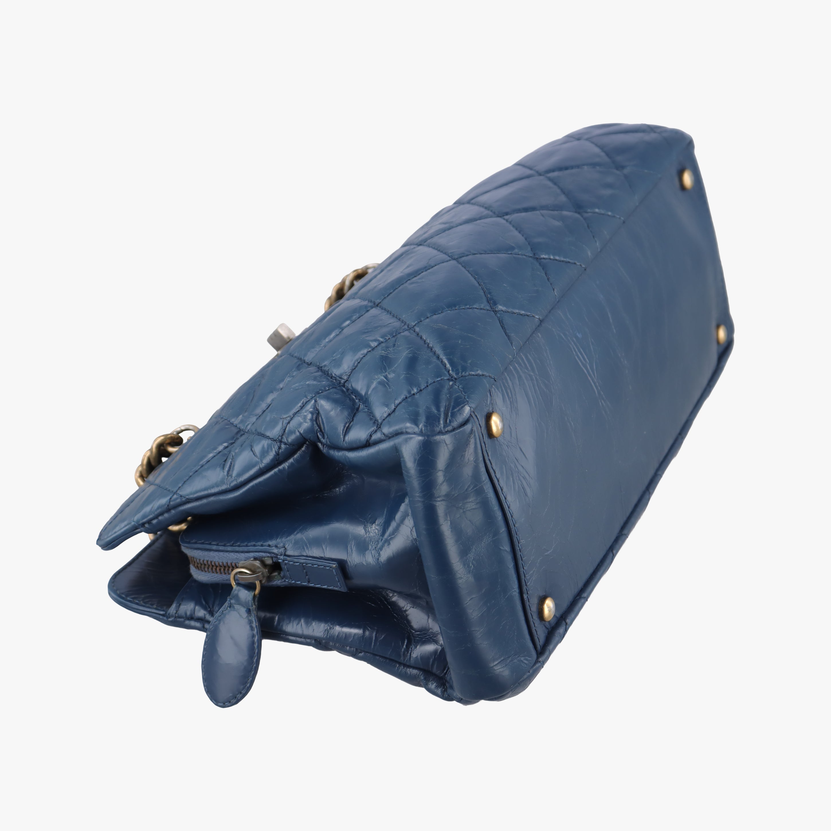 Pre-owned Chanel 2.55 Matelasse Navy Leather A66817 shoulderbag | stylenewstar