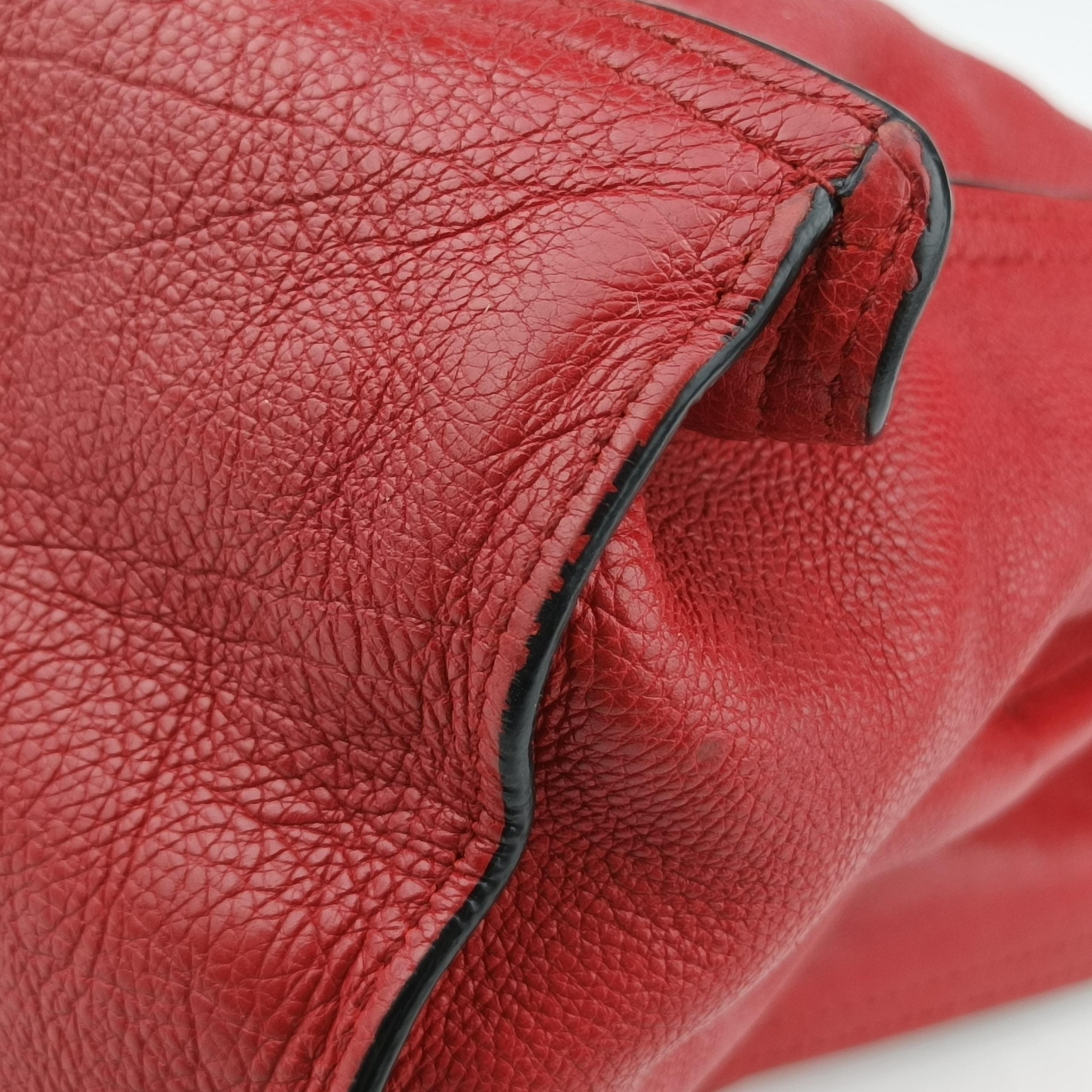 Pre-owned Prada Etiquette Red Leather 1BG122 shoulderbag | stylenewstar