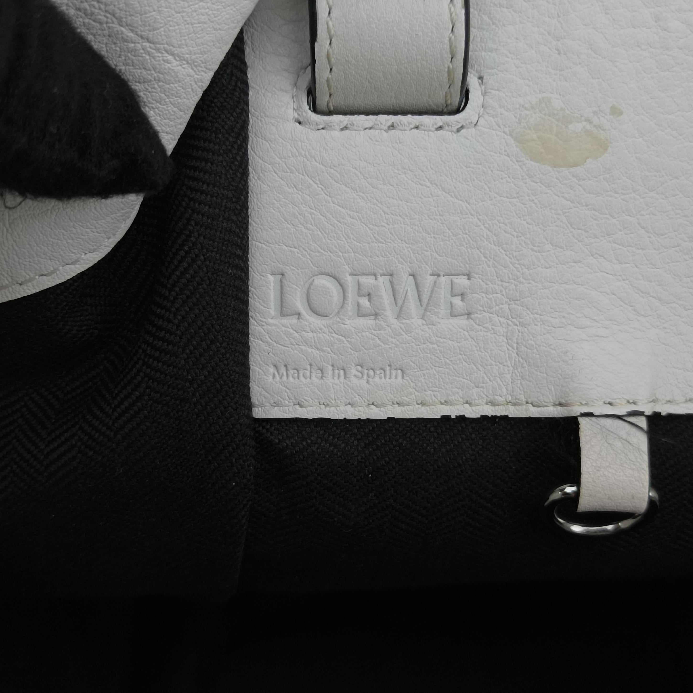 Vintage Loewe Hammock White Leather  shoulderbag | stylenewstar