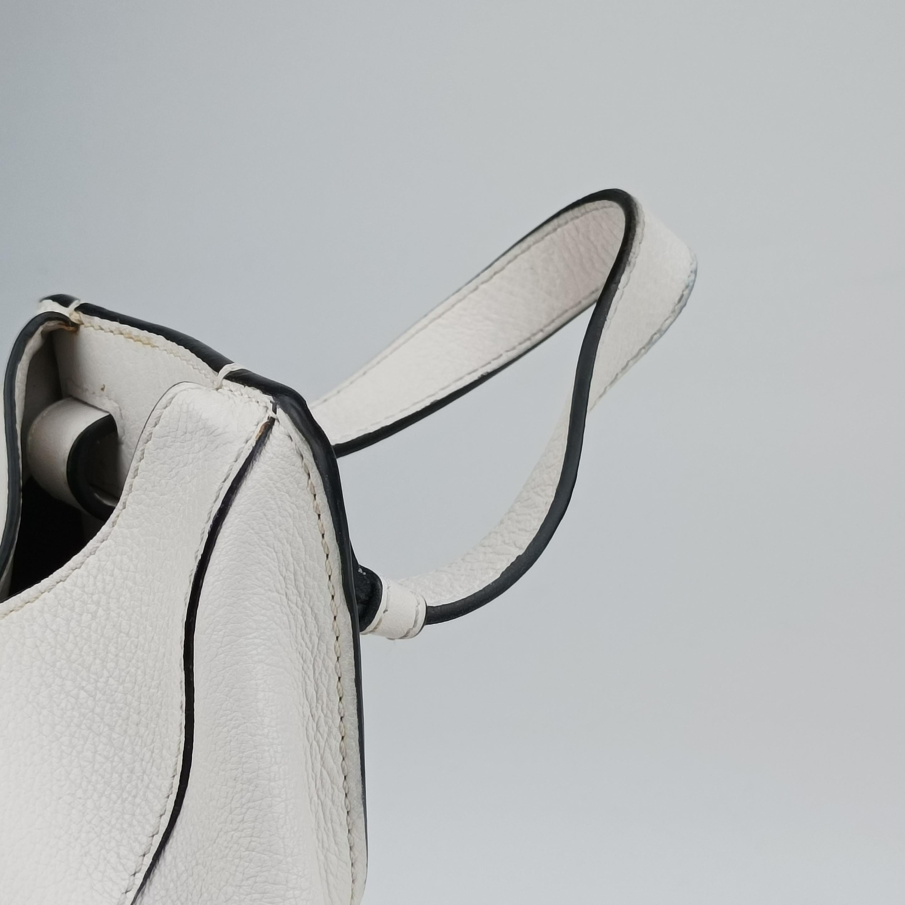 Vintage Loewe Hammock White Leather  shoulderbag | stylenewstar