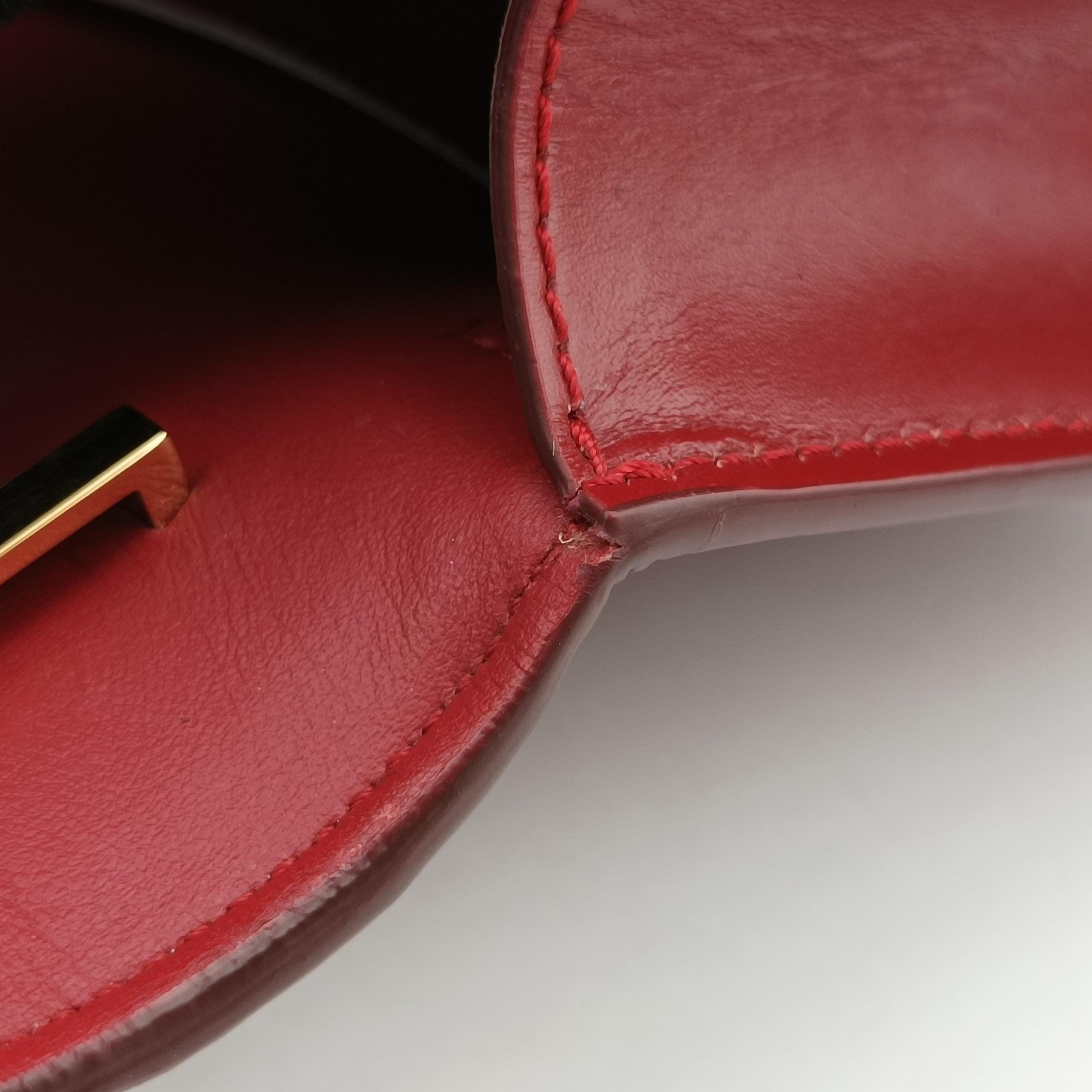 Pre-owned Burberry TB logo Red Leather  shoulderbag | stylenewstar