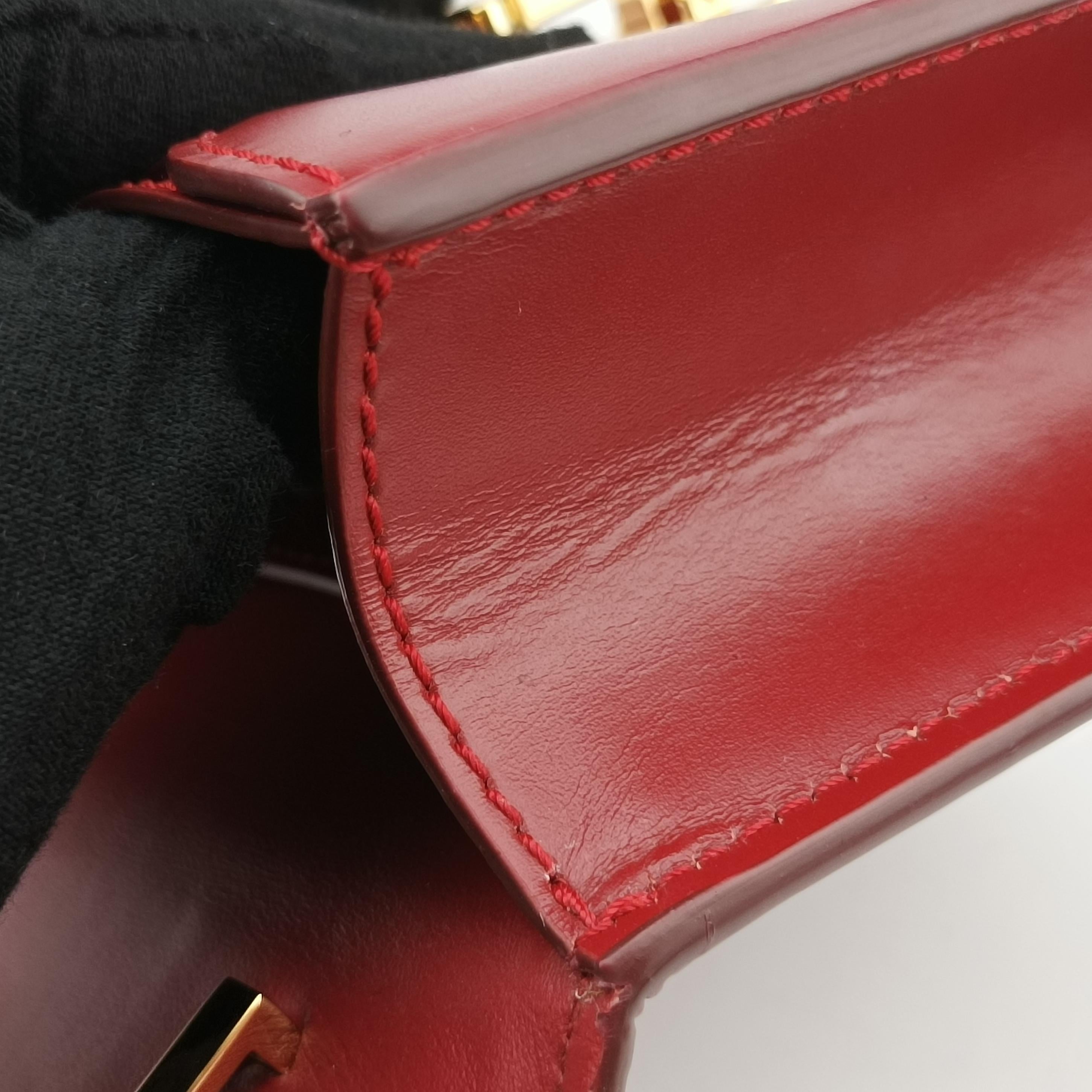 Pre-owned Burberry TB logo Red Leather  shoulderbag | stylenewstar