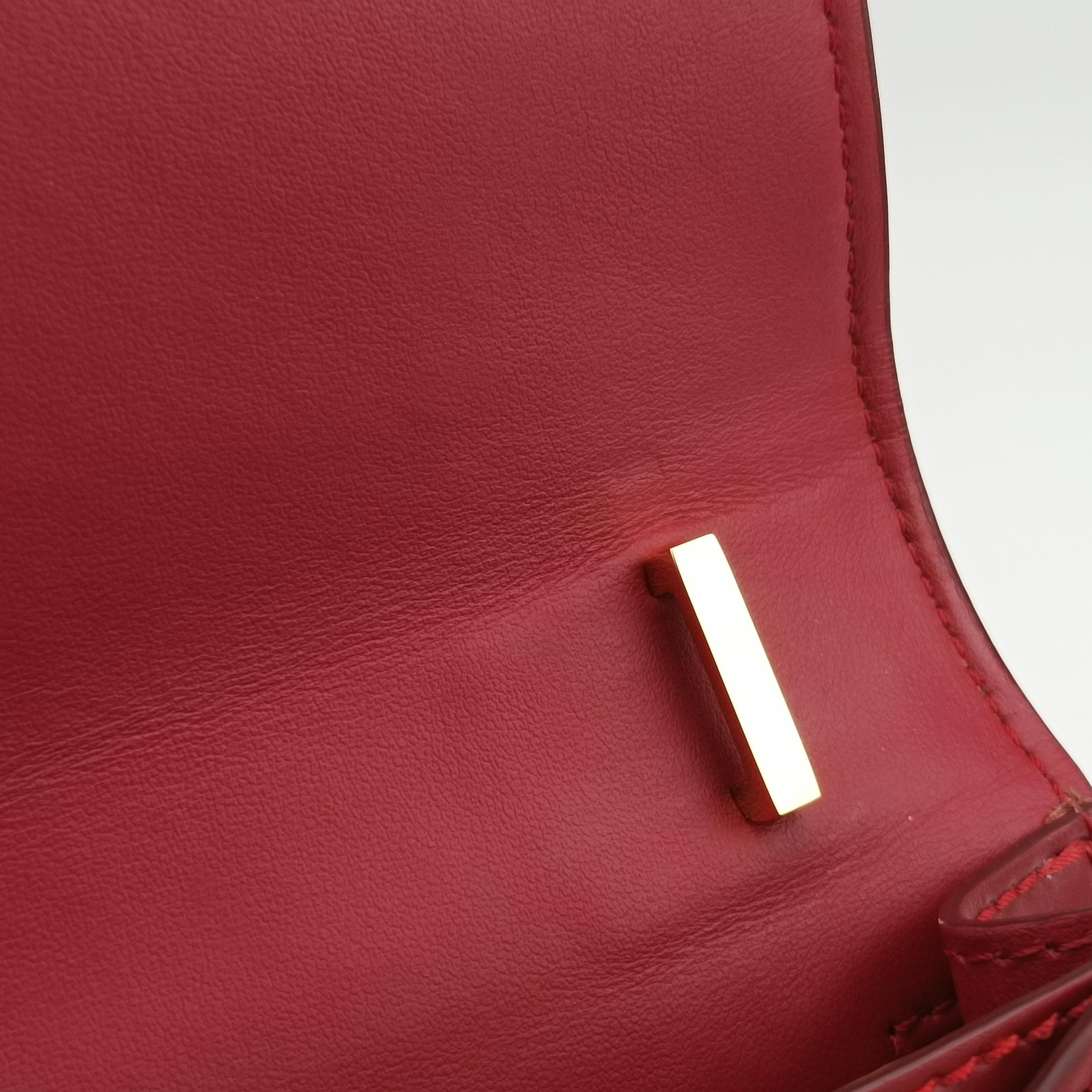 Pre-owned Burberry TB logo Red Leather  shoulderbag | stylenewstar