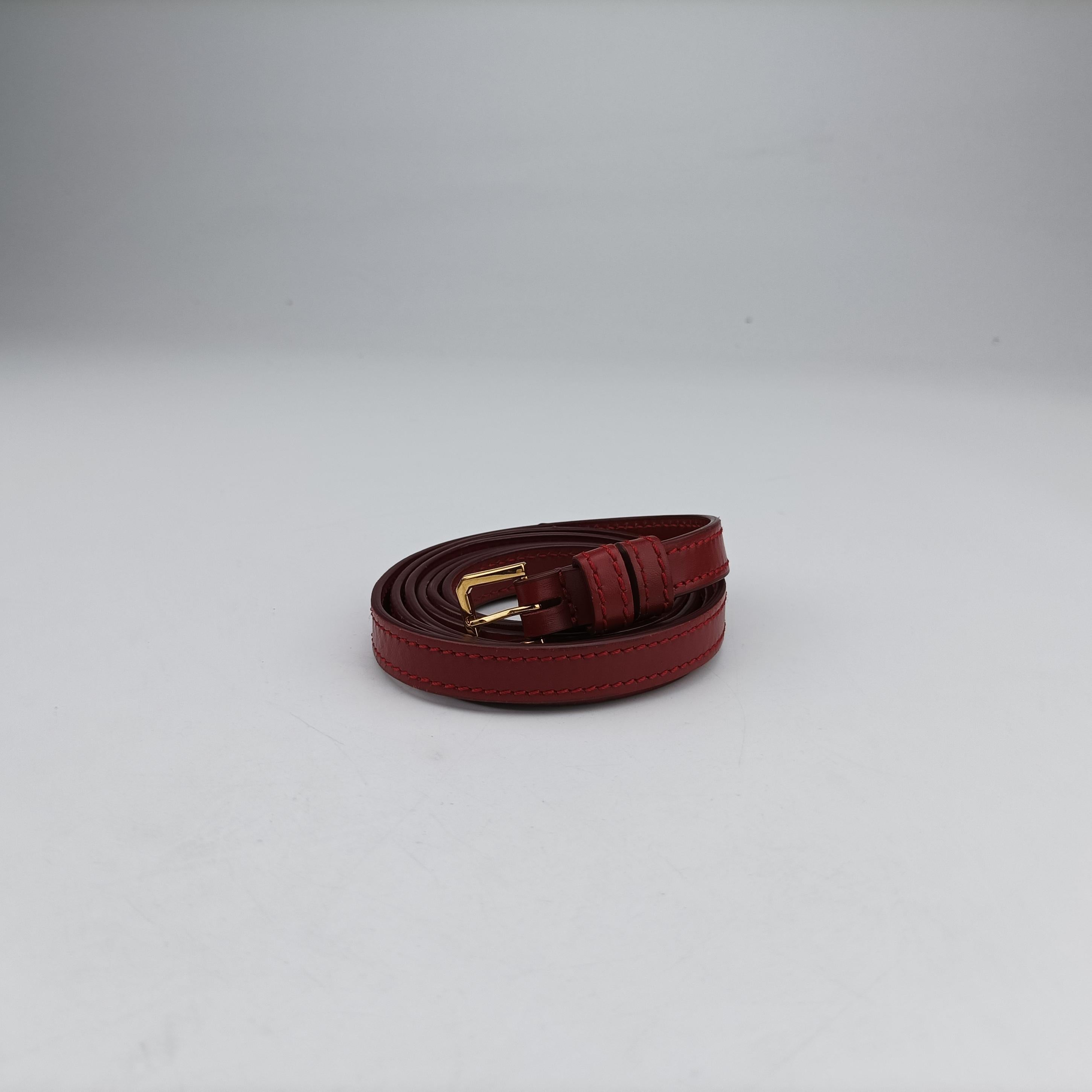 Pre-owned Burberry TB logo Red Leather  shoulderbag | stylenewstar