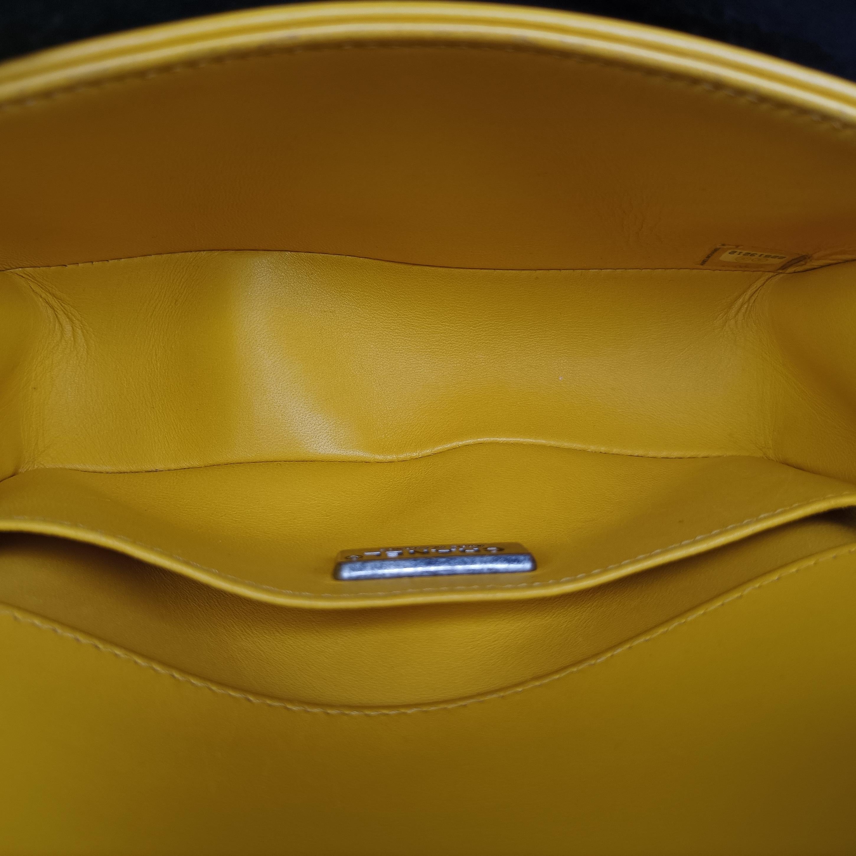 Pre-owned Chanel BOY CHANEL Yellow lambskin×Garrusha A67085 shoulderbag | stylenewstar
