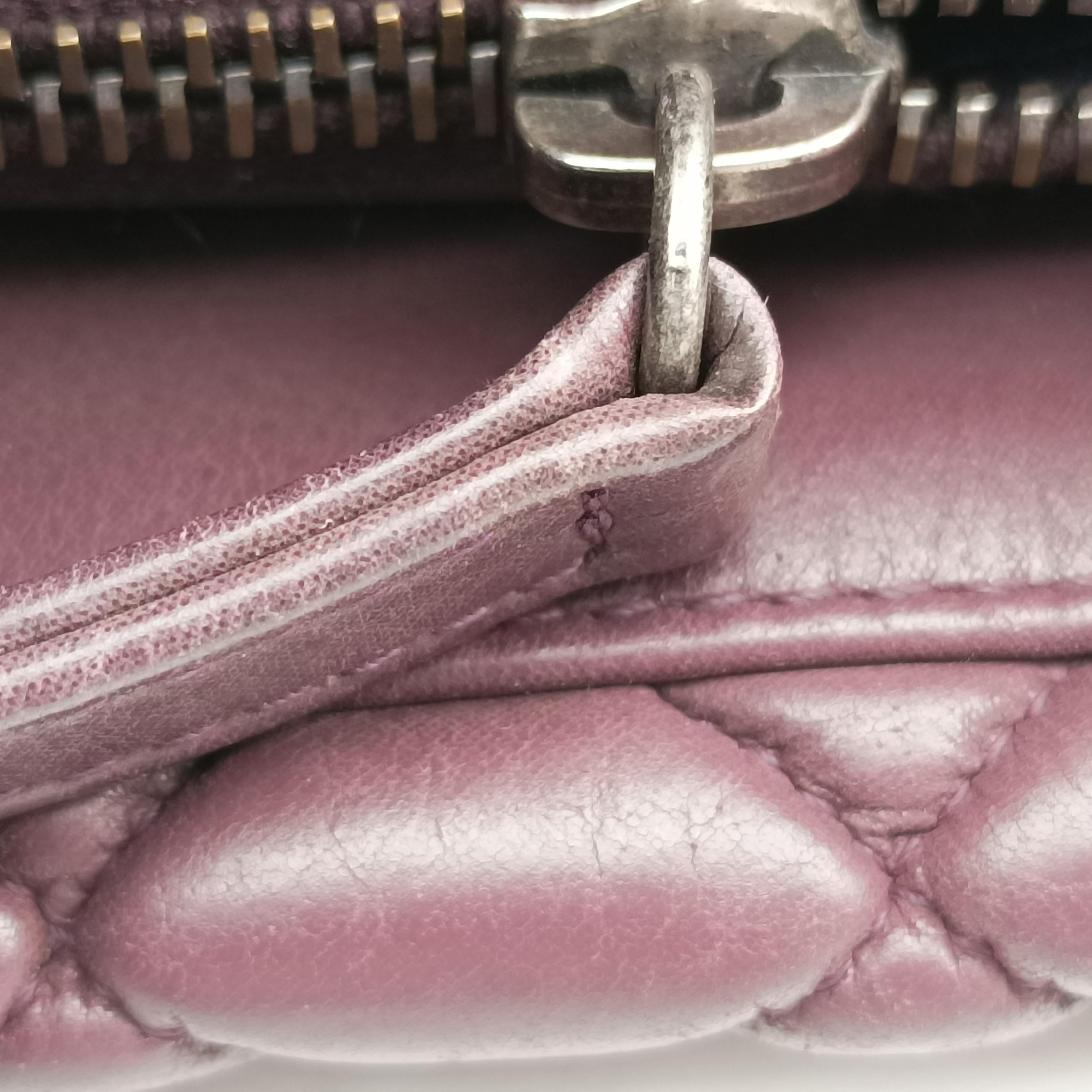 Pre-owned Chanel Bubble Tote Red Iridescent Calfskin A67388 shoulderbag | stylenewstar