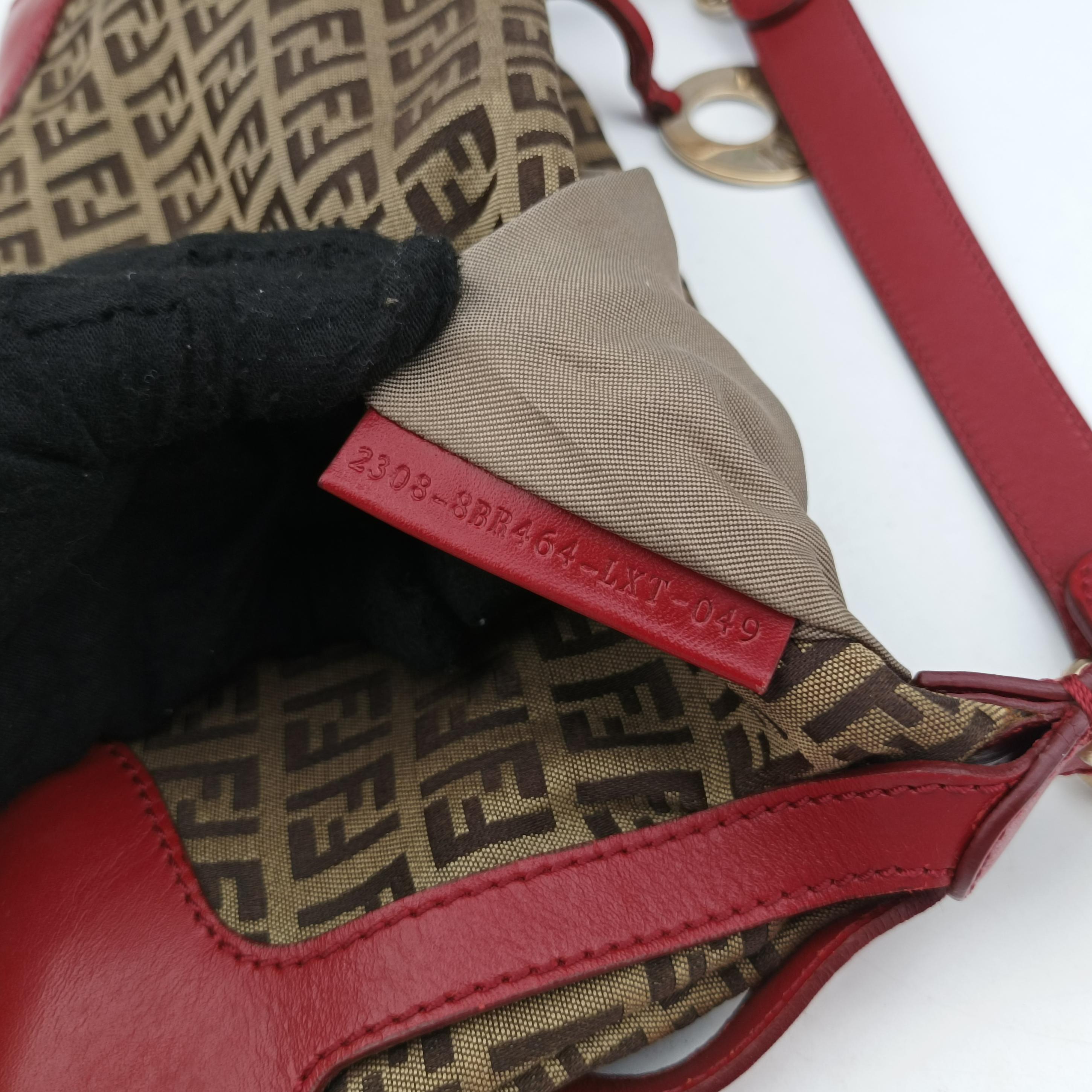 Pre-owned Fendi Chef Brown x Red canvas 8BR464 shoulderbag | stylenewstar