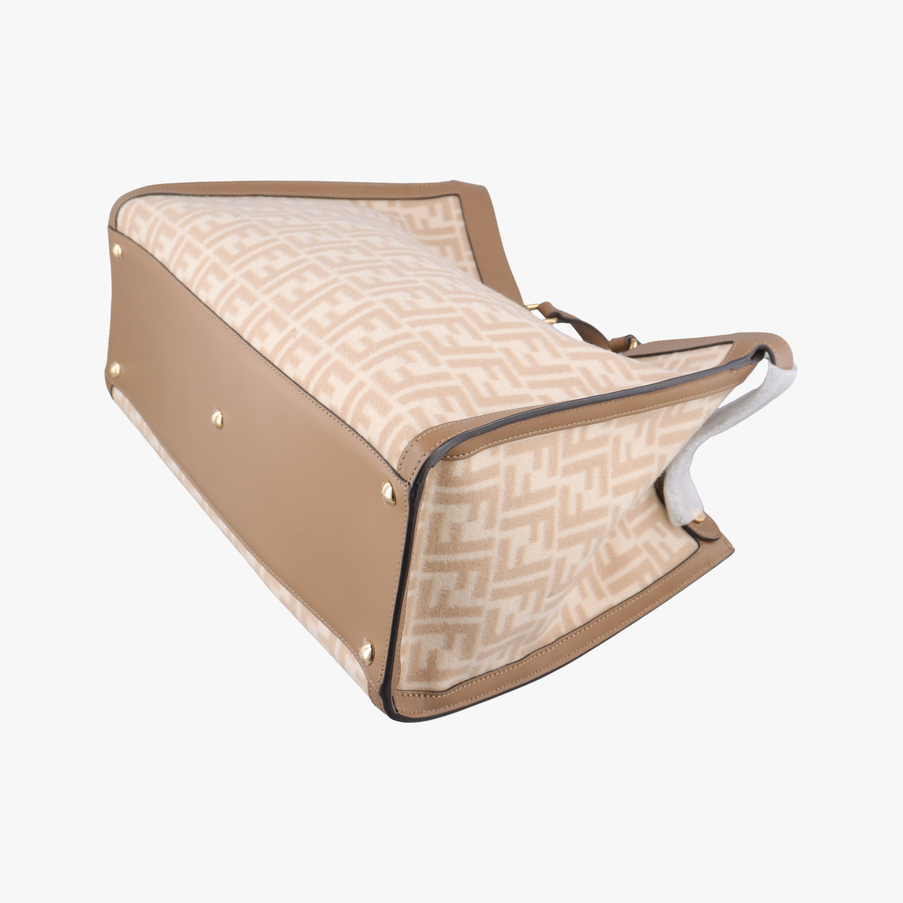 Pre-owned Fendi Peekaboo Beige velor 8BH374 shoulderbag | stylenewstar