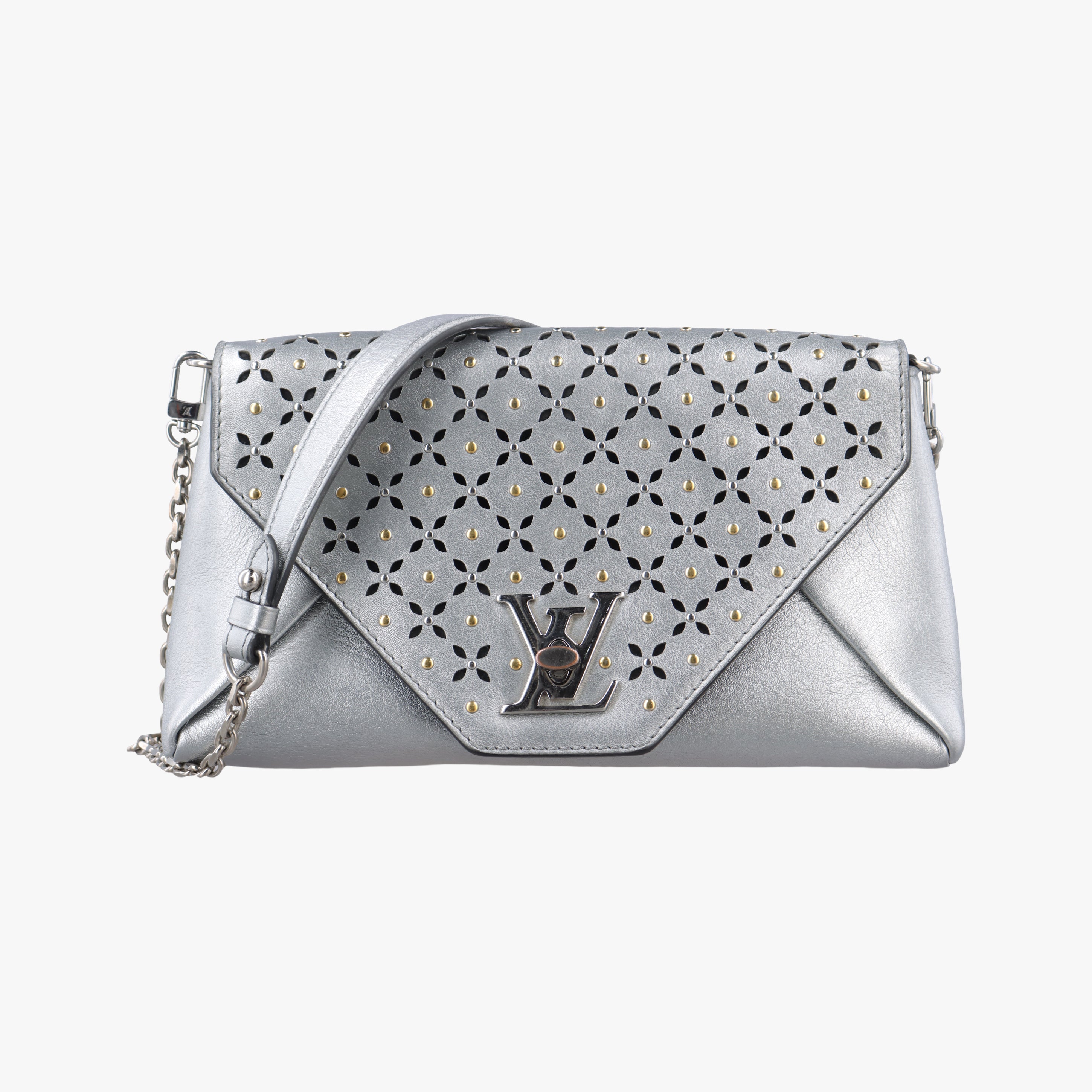 Pre-owned Louis Vuitton Love Note Silver Leather M54872 shoulderbag | stylenewstar