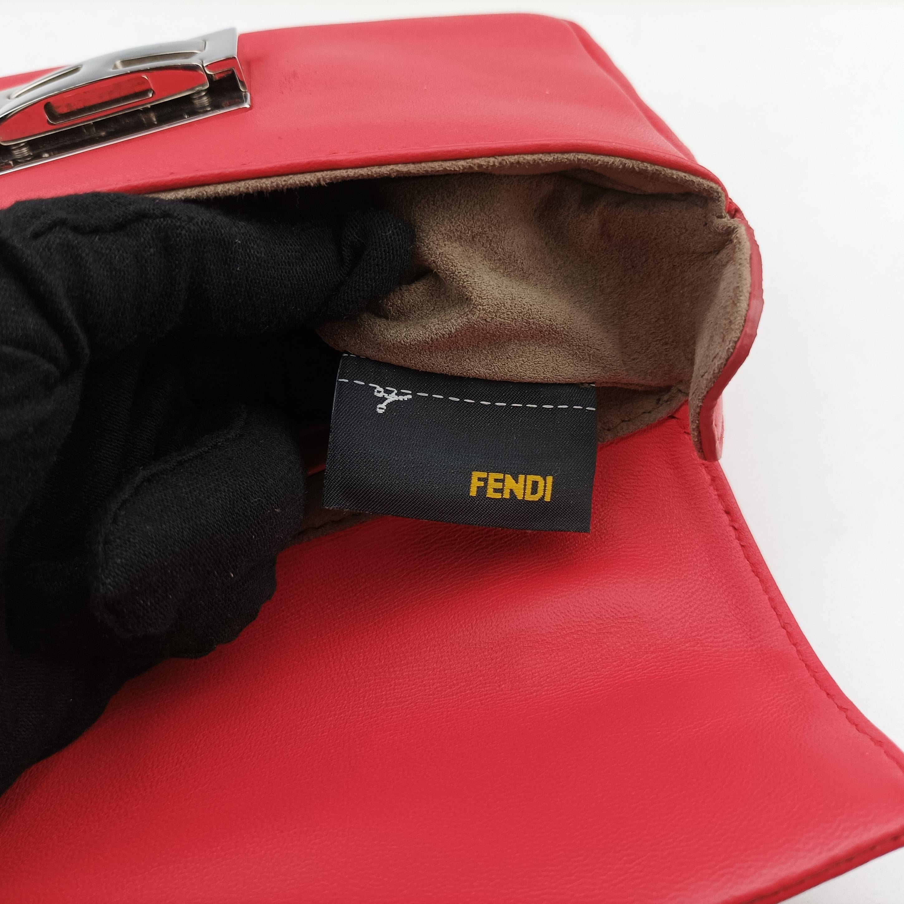 Pre-owned Fendi Mini Be Baguette Orange Leather 8M0315 shoulderbag | stylenewstar