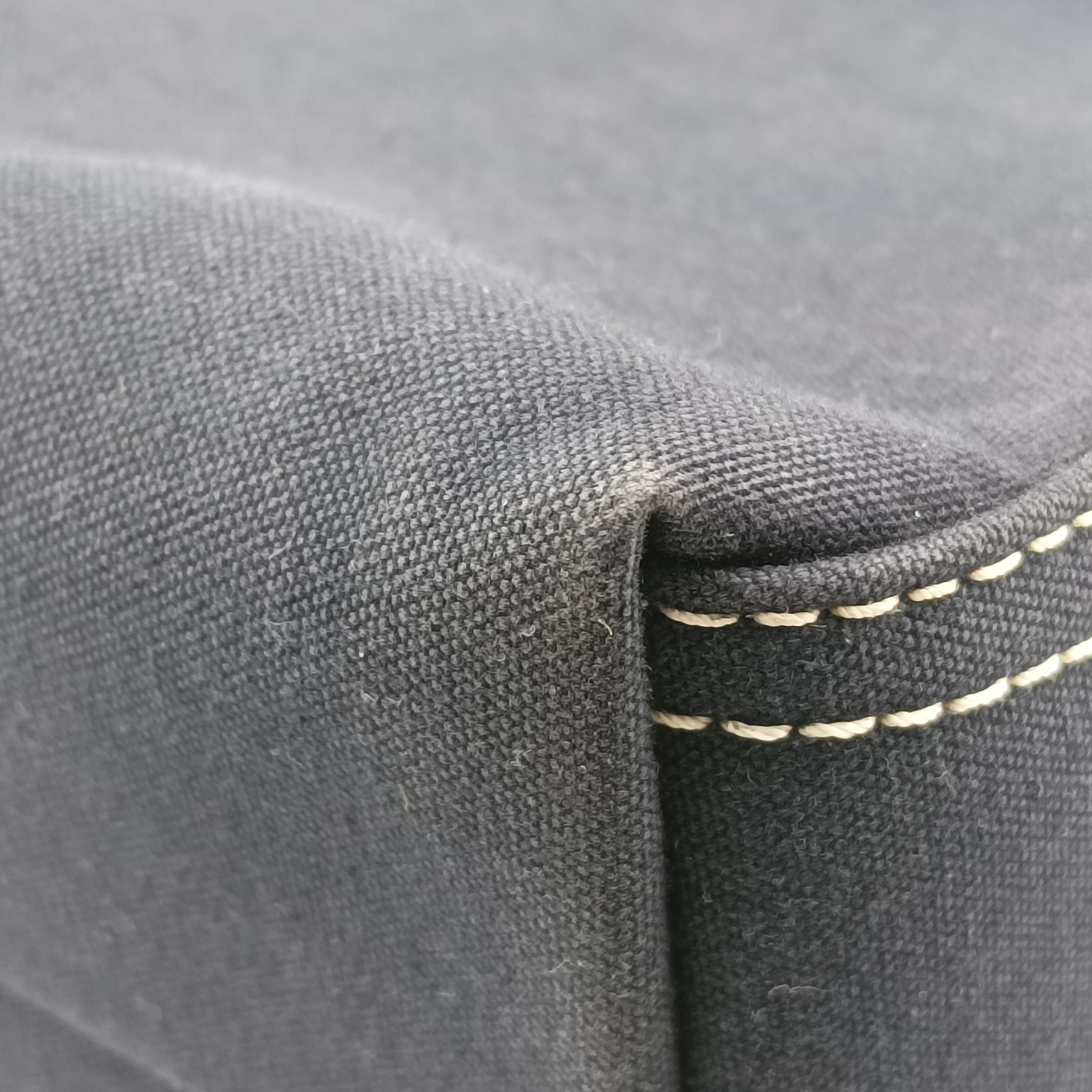 Pre-owned Fendi Mamma Baguette Navy canvas  shoulderbag | stylenewstar