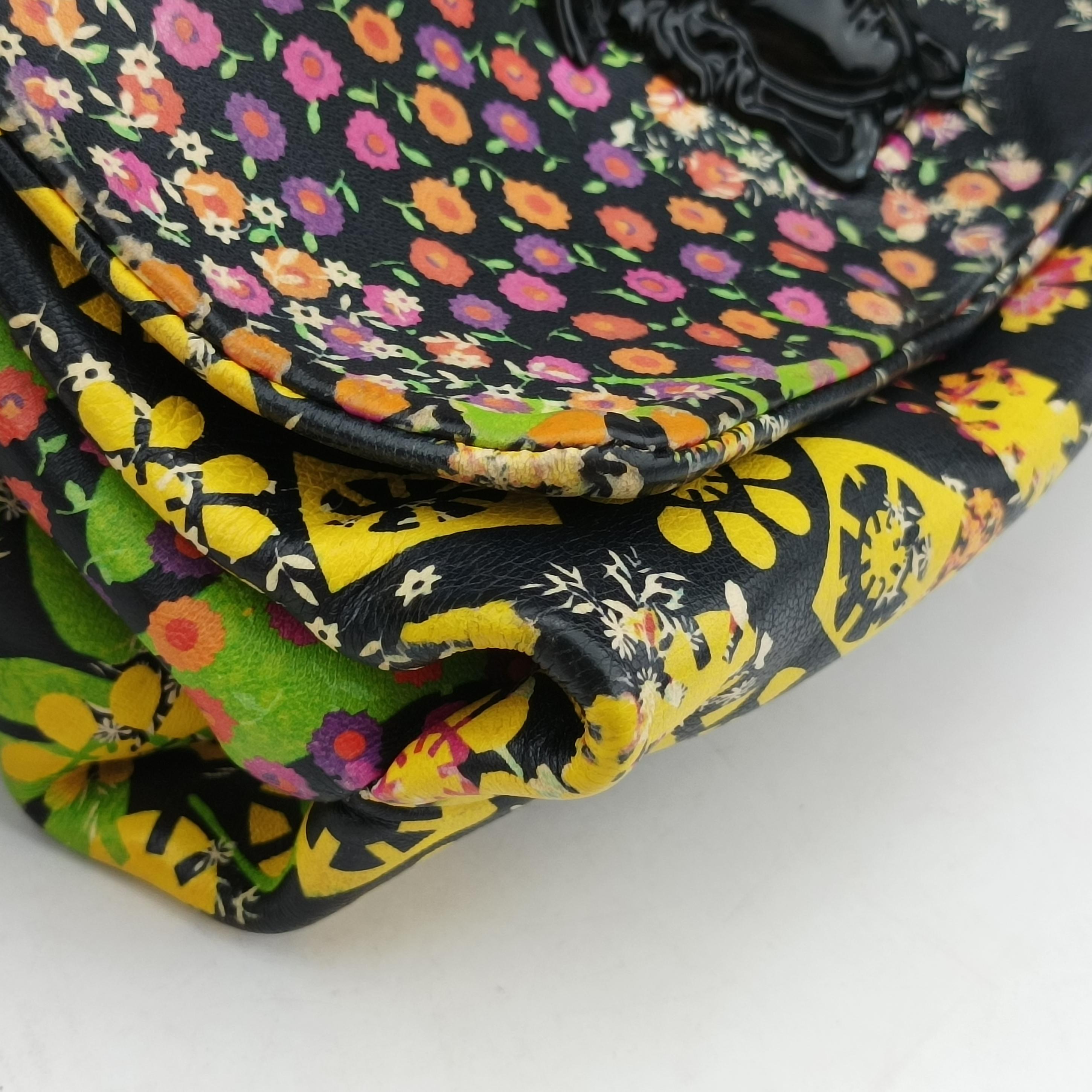 Pre-owned VERSACE MEDUSA Multicolour Leather  shoulderbag | stylenewstar