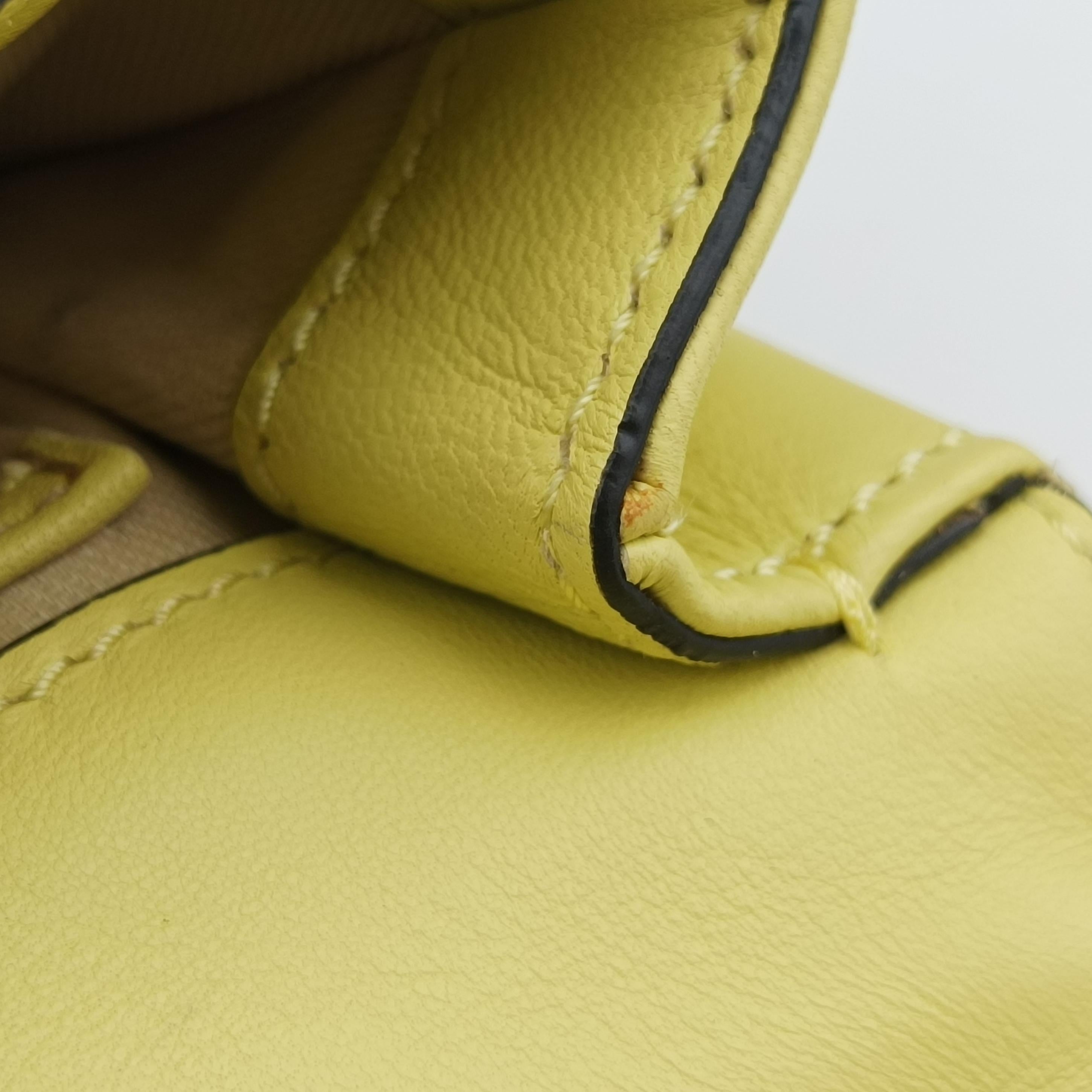 Pre-owned Valentino Bow Mini Flap Yellow Leather  shoulderbag | stylenewstar