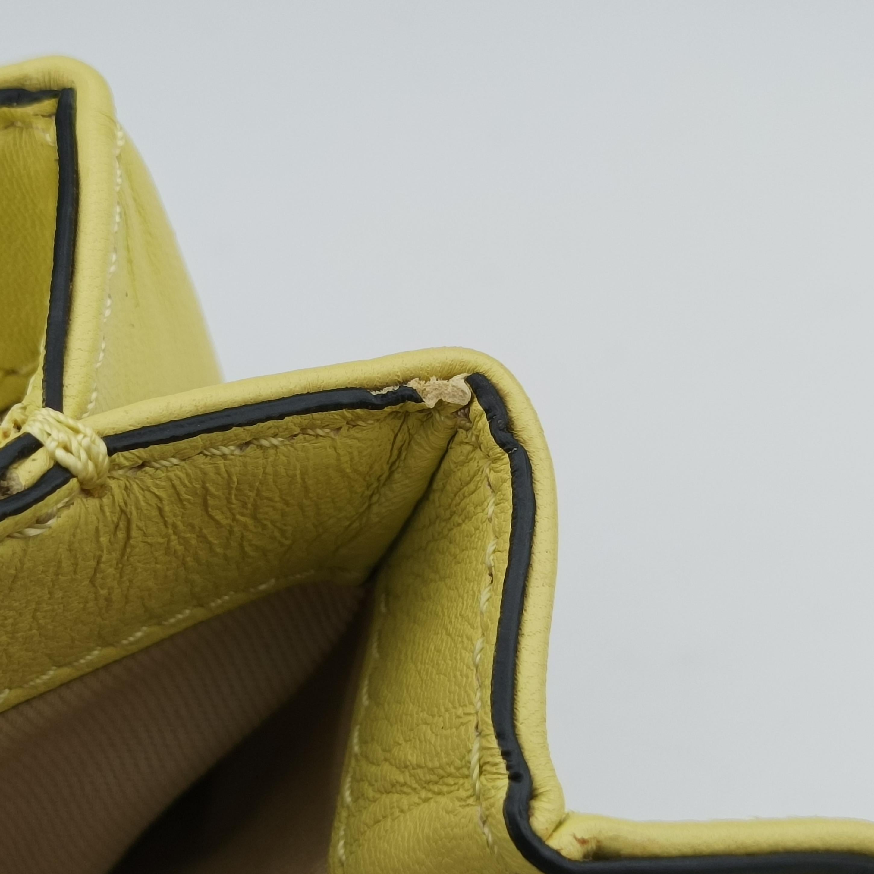 Pre-owned Valentino Bow Mini Flap Yellow Leather  shoulderbag | stylenewstar