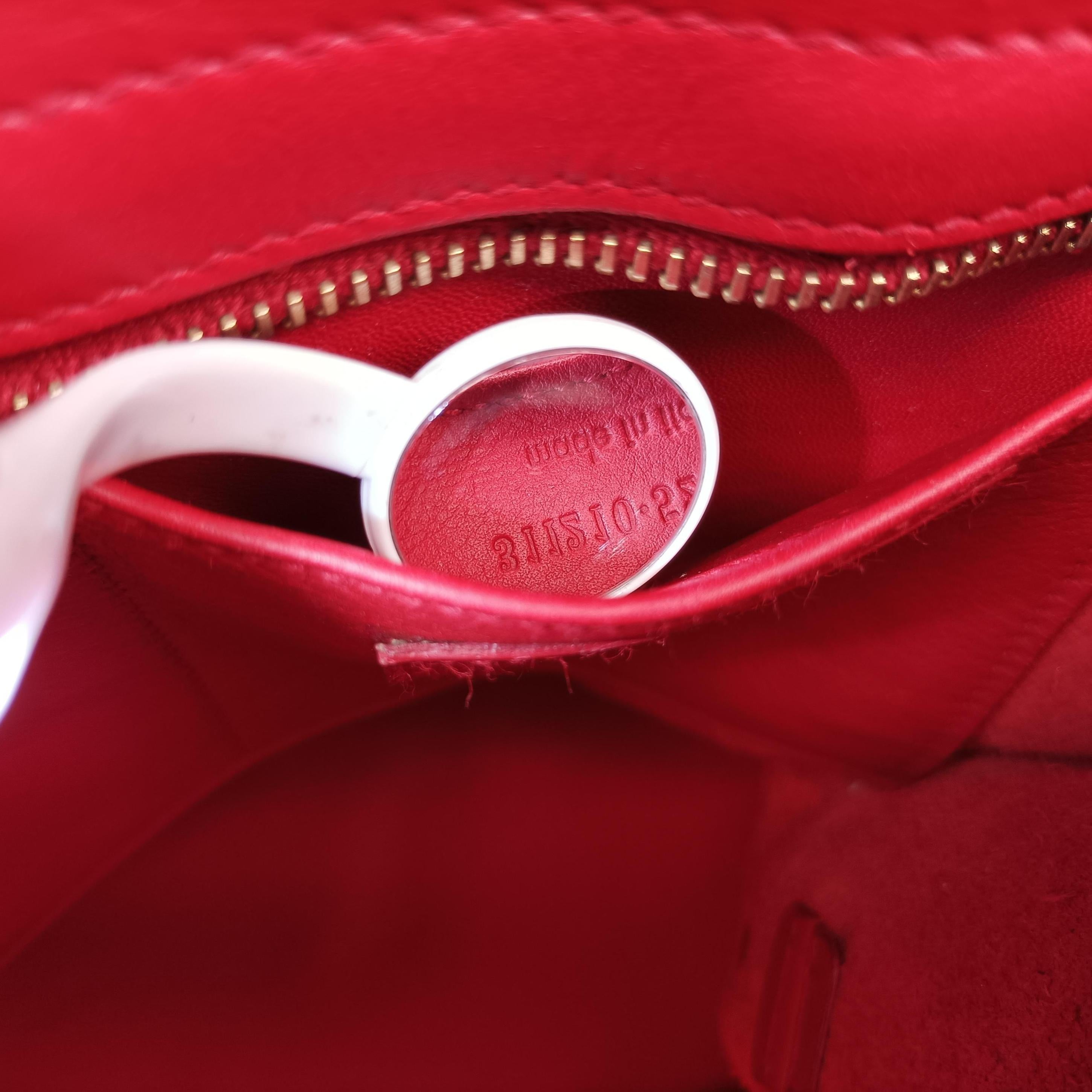 Secondhand Yves Saint Laurent Y Ligne Petit Cabas Red Leather 311210 shoulderbag | stylenewstar