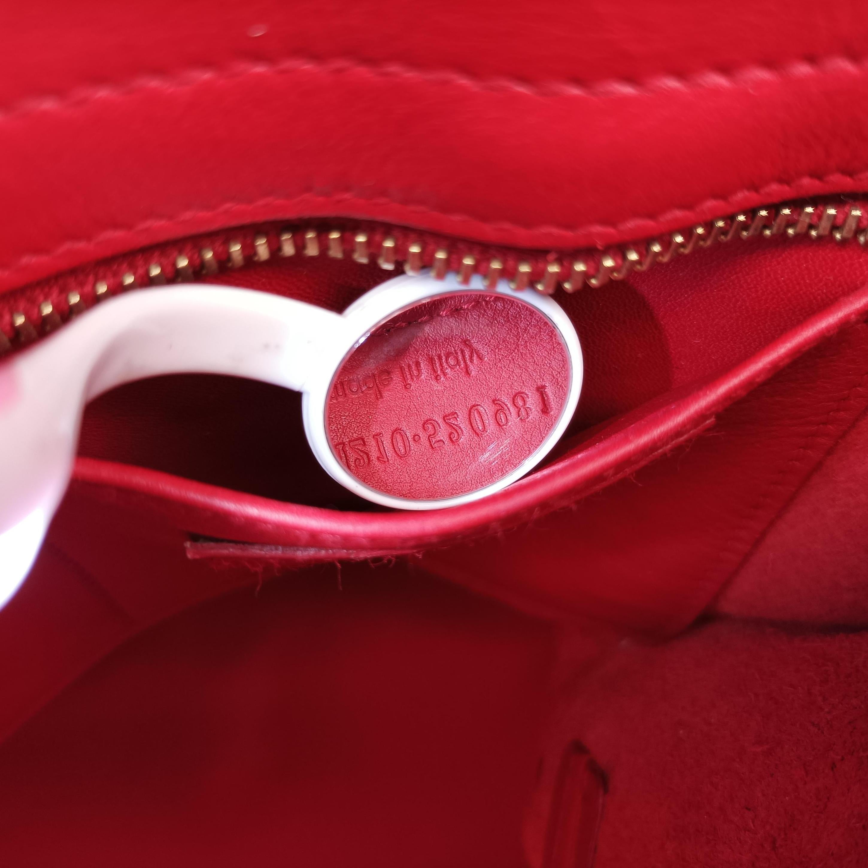 Secondhand Yves Saint Laurent Y Ligne Petit Cabas Red Leather 311210 shoulderbag | stylenewstar