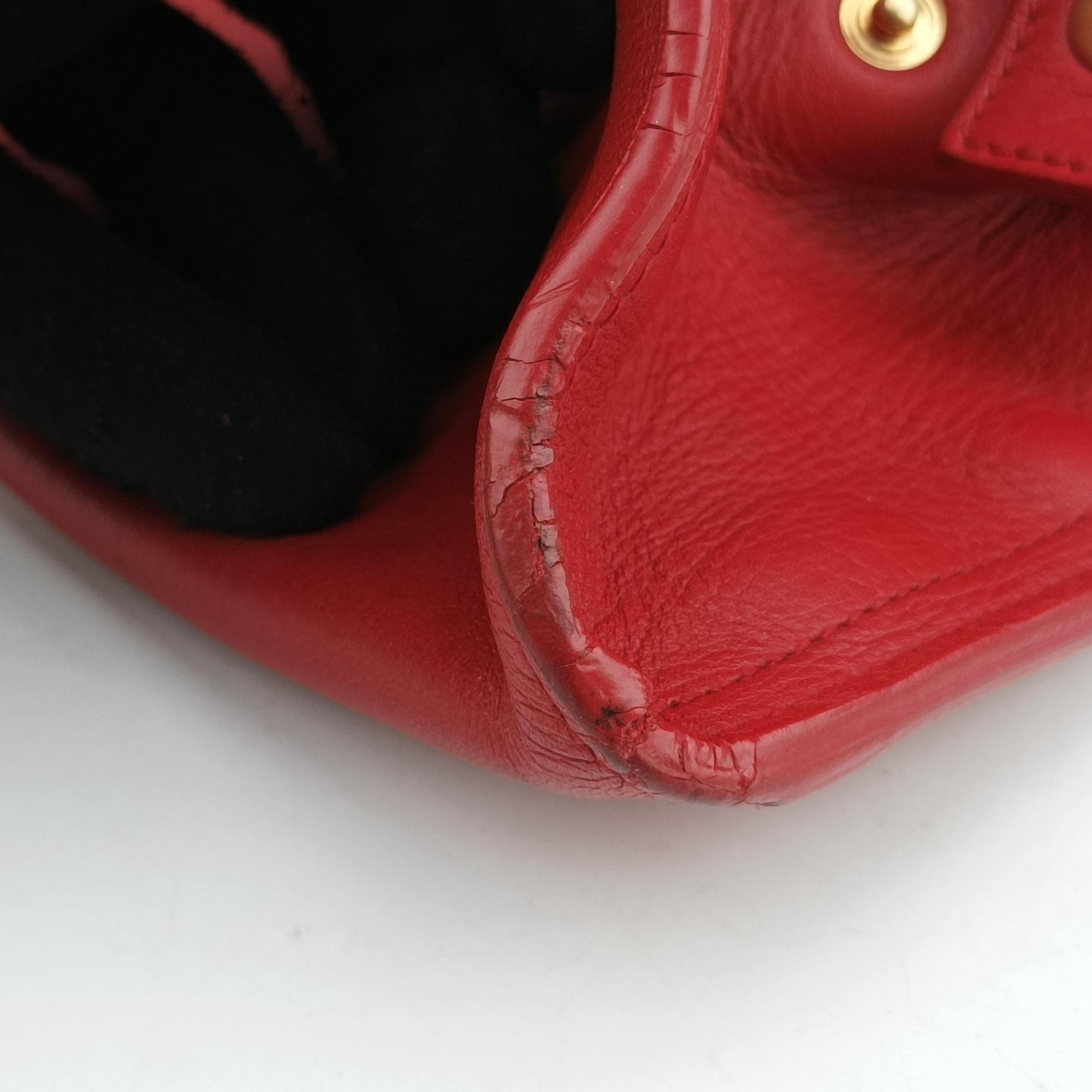 Secondhand Yves Saint Laurent Y Ligne Petit Cabas Red Leather 311210 shoulderbag | stylenewstar