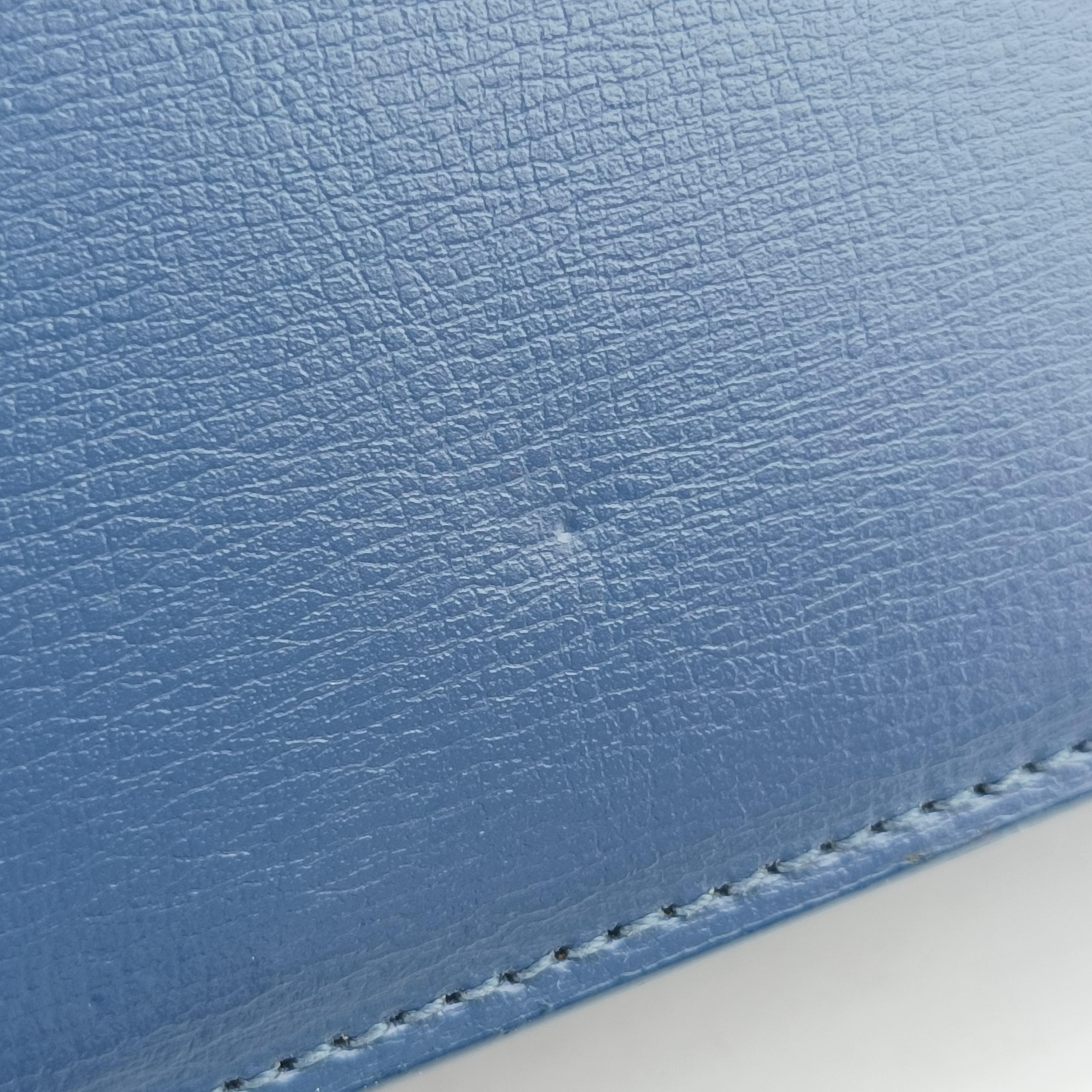 Pre-owned Yves Saint Laurent Bellechasse Blue Leather 482051 shoulderbag | stylenewstar