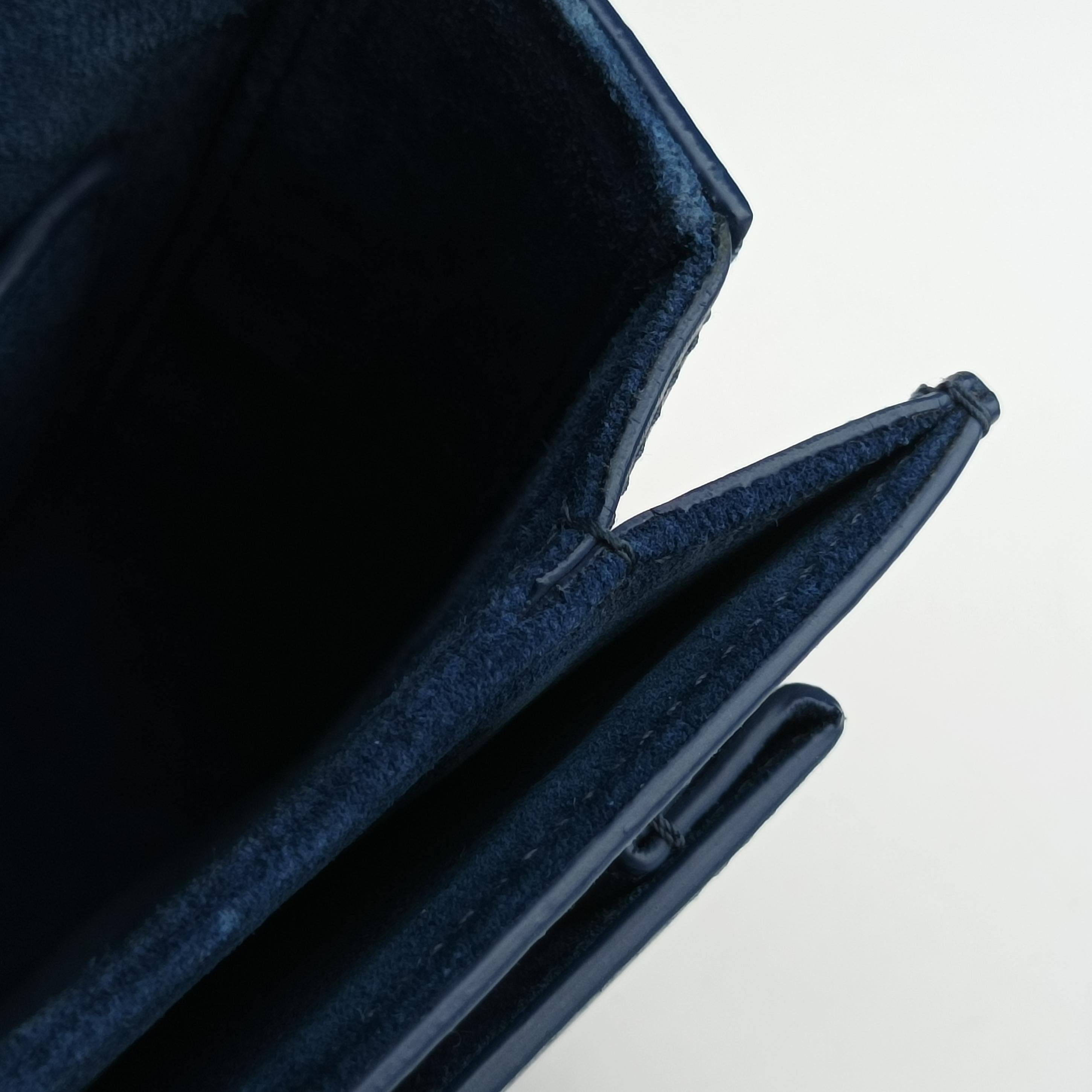 Pre-owned Yves Saint Laurent Bellechasse Blue Leather 482051 shoulderbag | stylenewstar