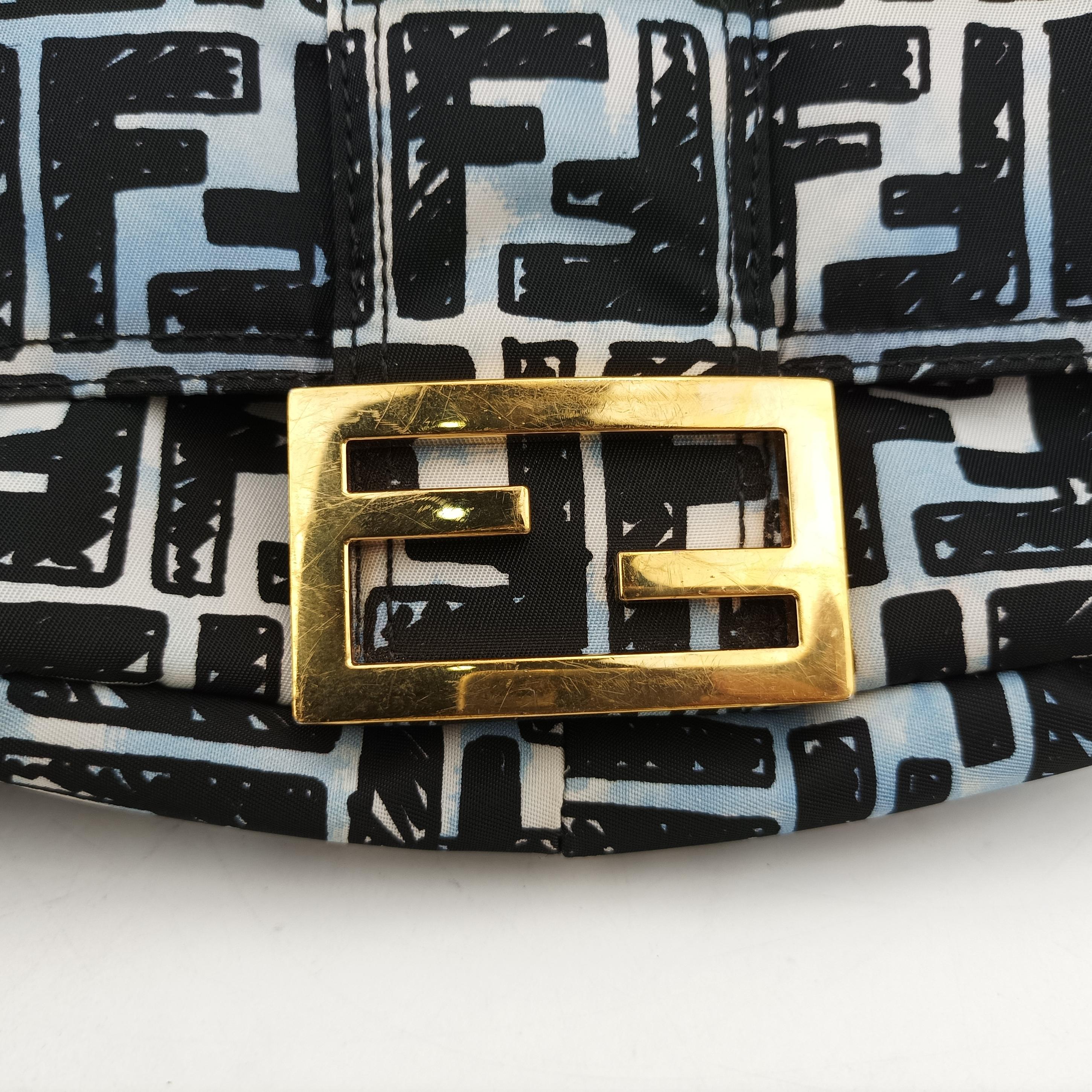 Pre-owned Fendi Mamma Bucket Black×Multicolour Nylon 8BR784 shoulderbag | stylenewstar